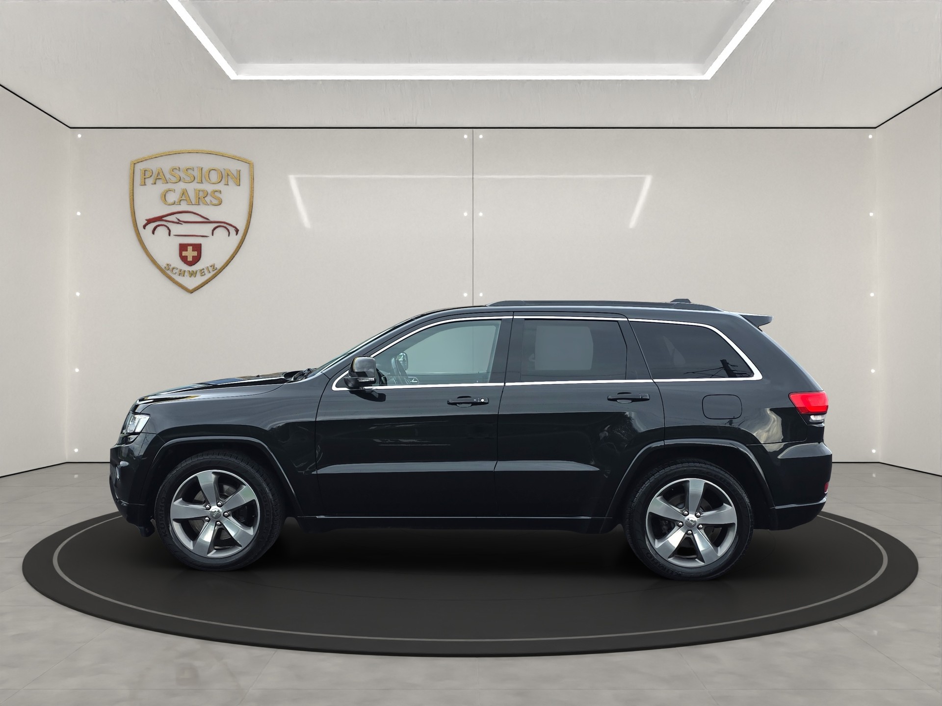 JEEP Grand Cherokee 3.0 CRD Overland Automatic-image-1