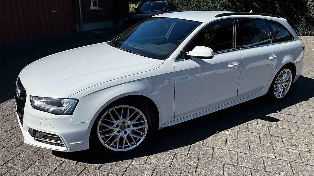 AUDI A4 Avant 2.0 TDI quattro S-tronic-image-0
