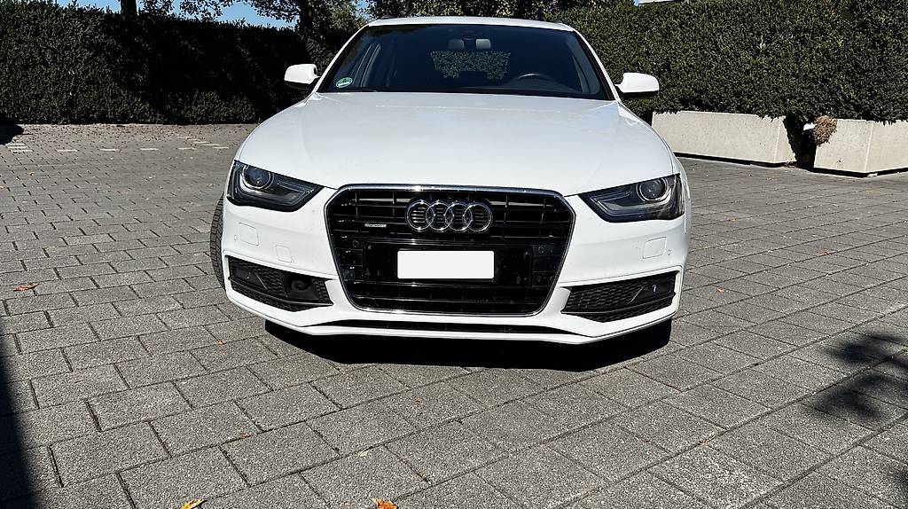 AUDI A4 Avant 2.0 TDI quattro S-tronic-image-1