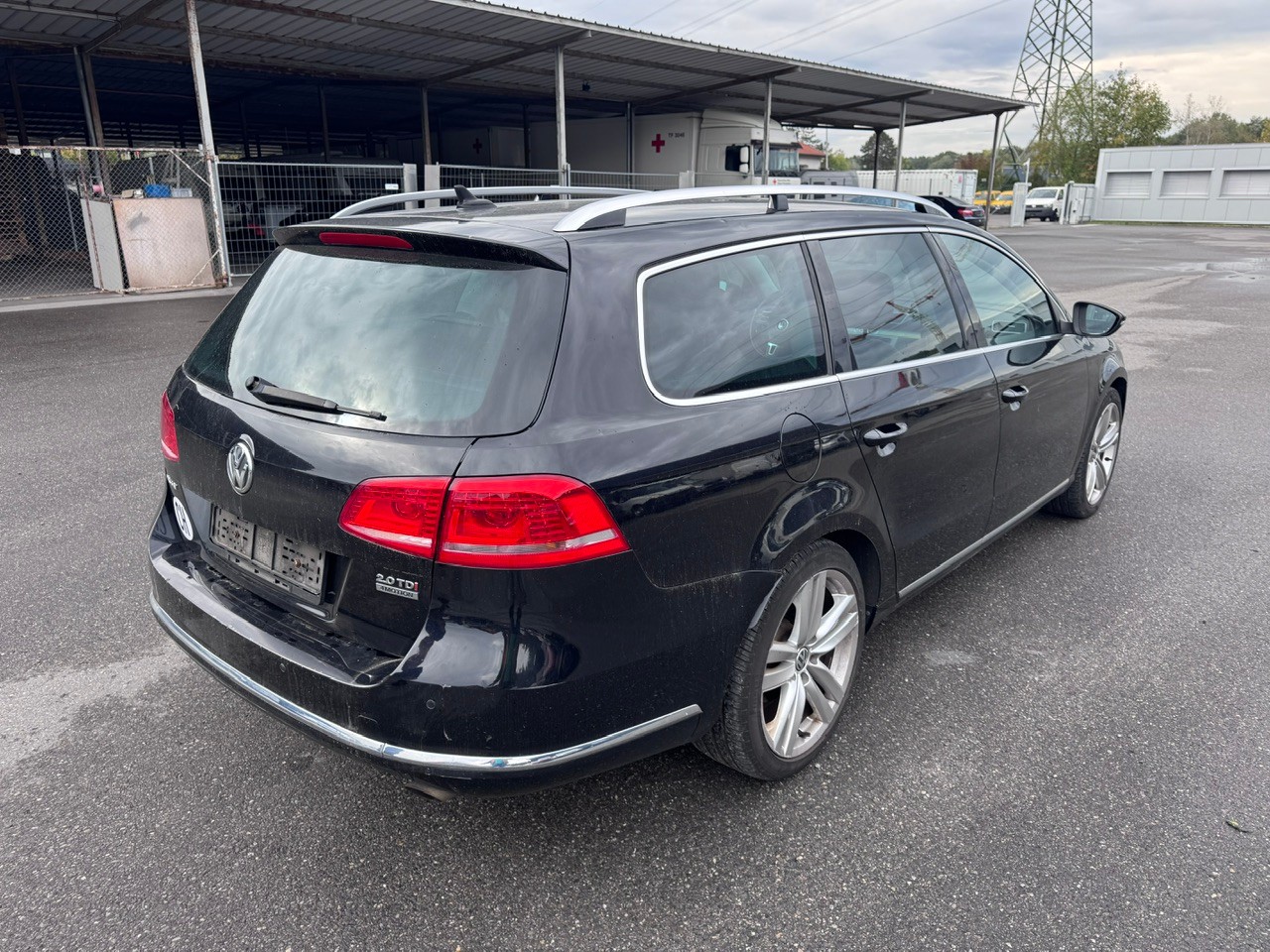 VW Passat Variant 2.0 TDI BMT 65th Ed. 4M DSG-image-4