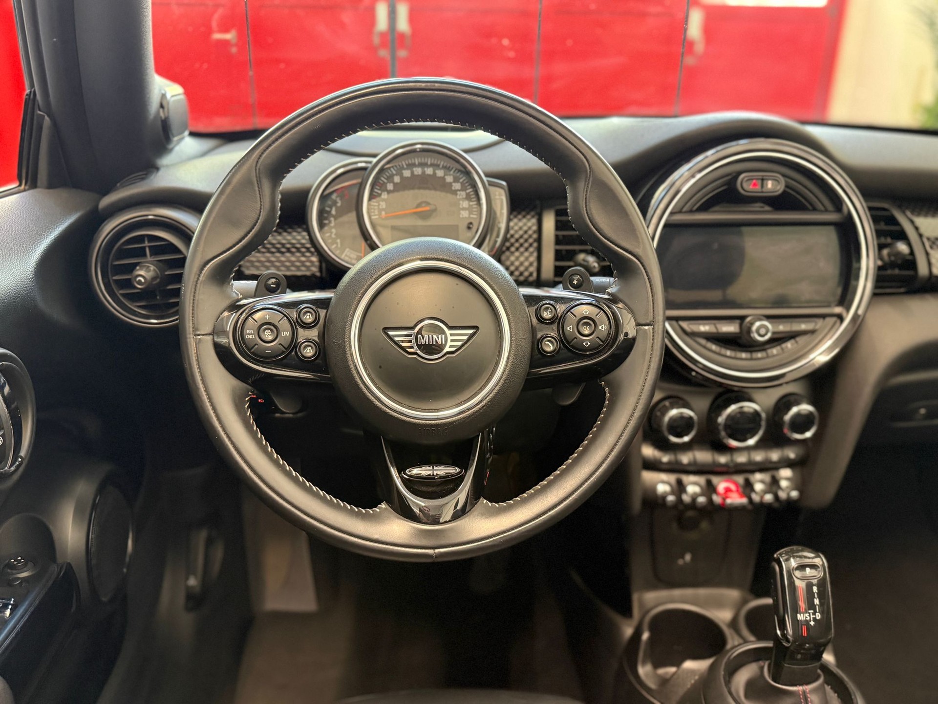 MINI Cooper SD Cabriolet Steptronic-image-18