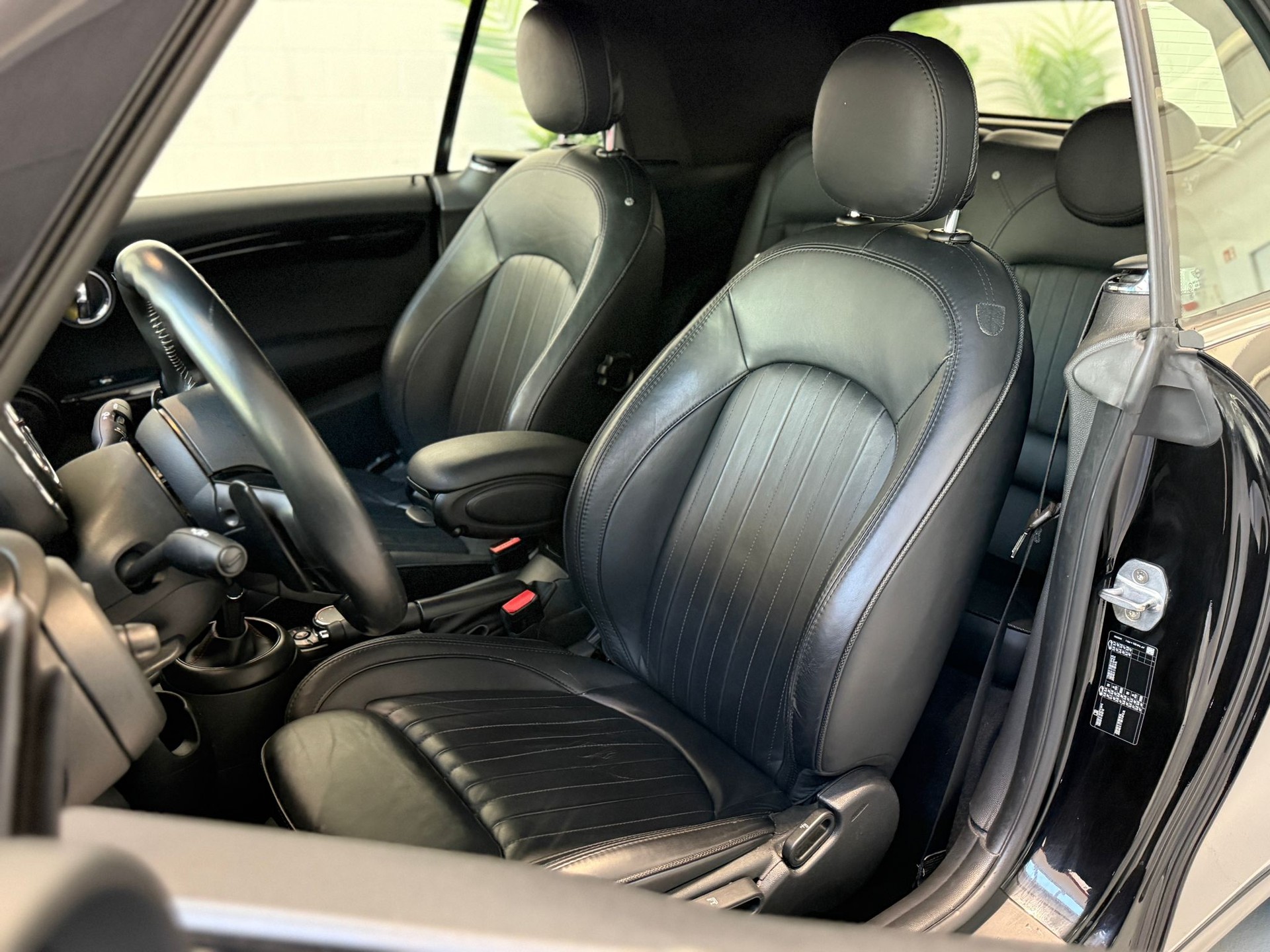 MINI Cooper SD Cabriolet Steptronic-image-9