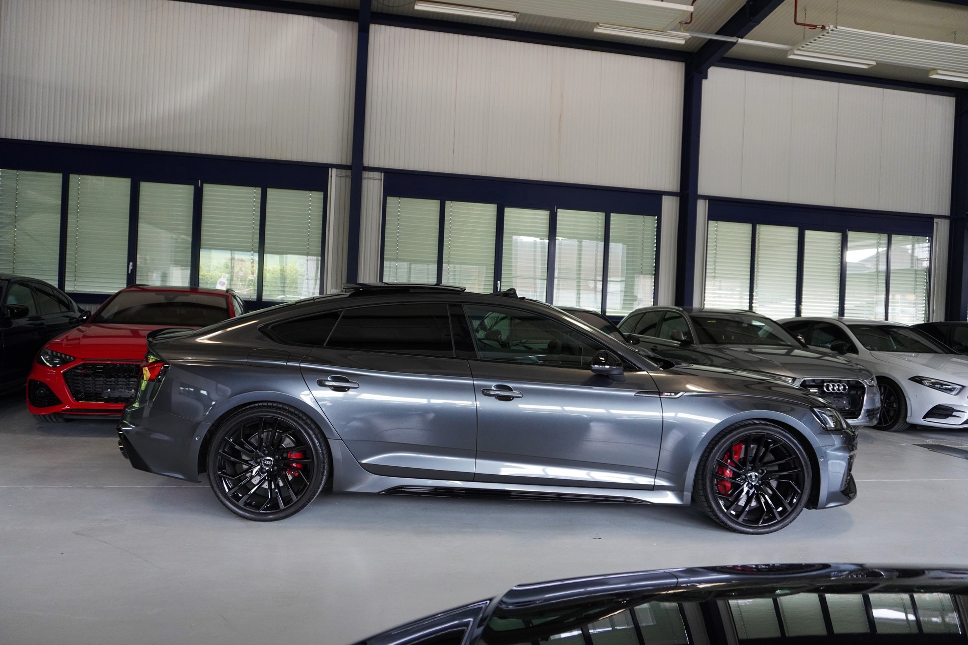 AUDI RS5 Sportback 2.9 TFSI quattro tiptronic // CH Fahrzeug //-image-4