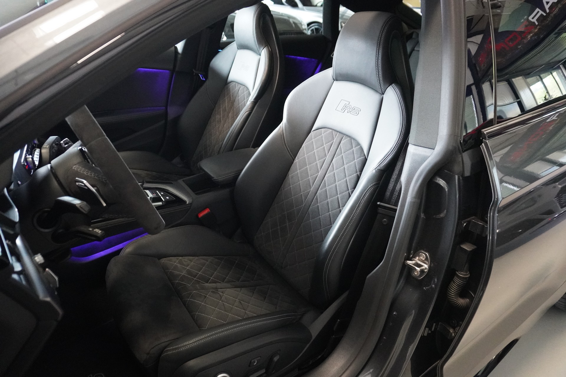 AUDI RS5 Sportback 2.9 TFSI quattro tiptronic // CH Fahrzeug //-image-8