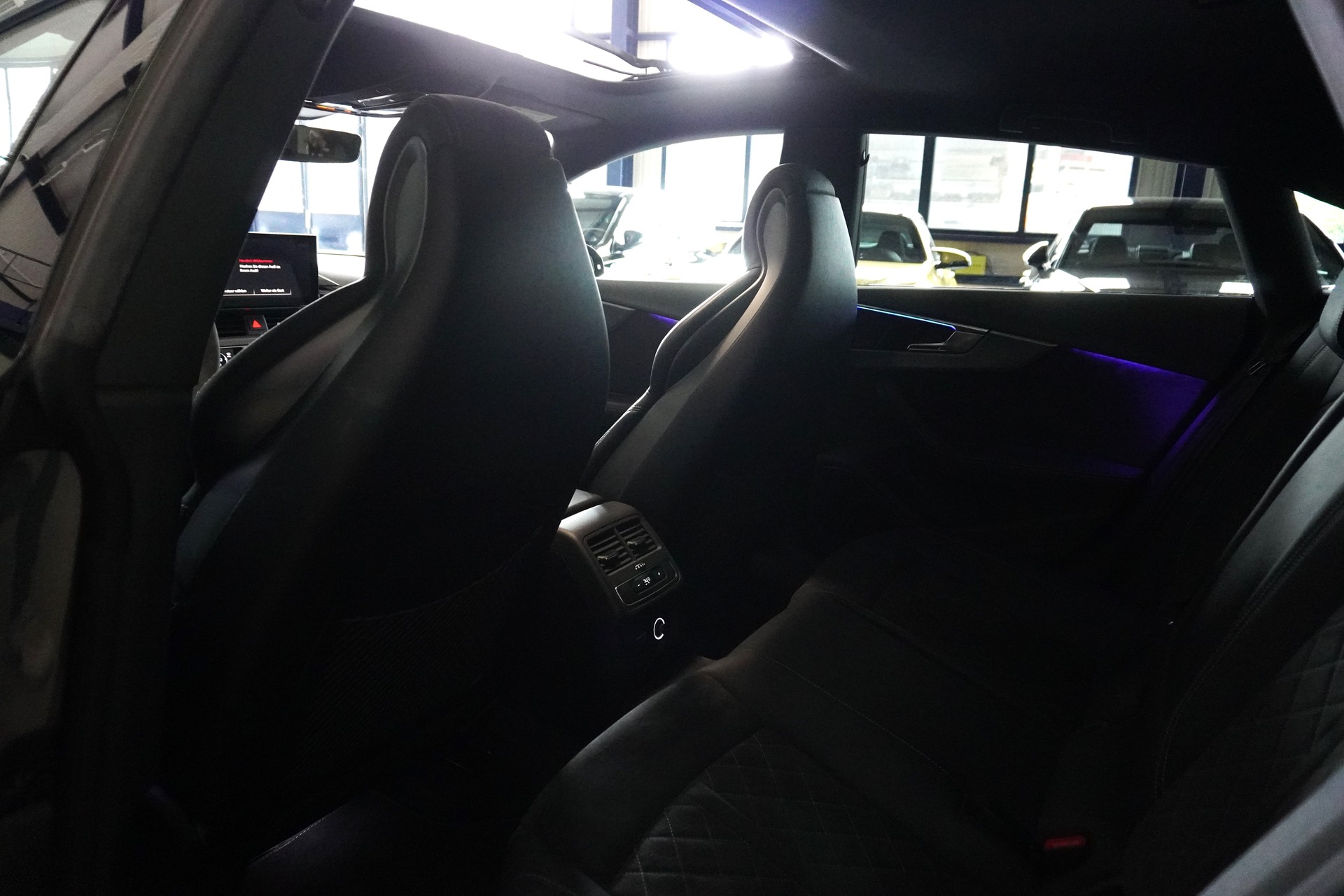 AUDI RS5 Sportback 2.9 TFSI quattro tiptronic // CH Fahrzeug //-image-10