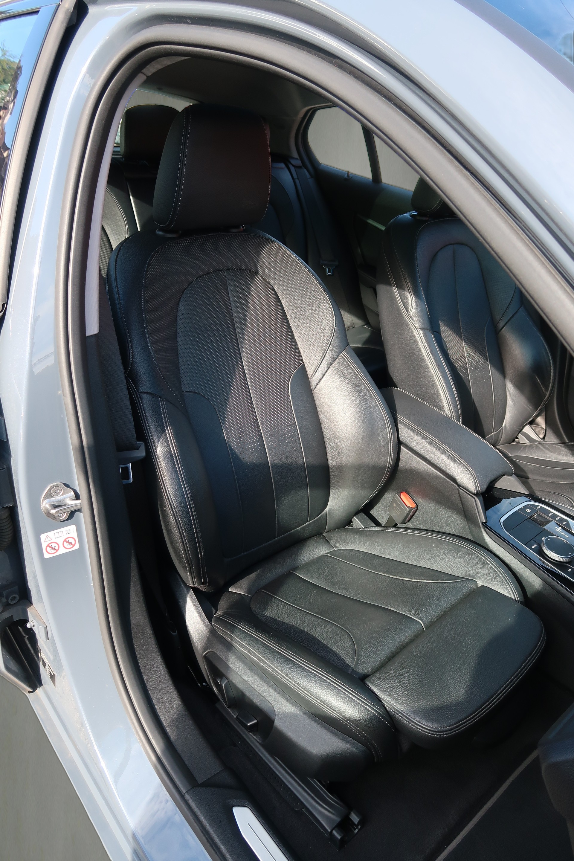 BMW 120d xDrive Steptronic Sport Line-image-11