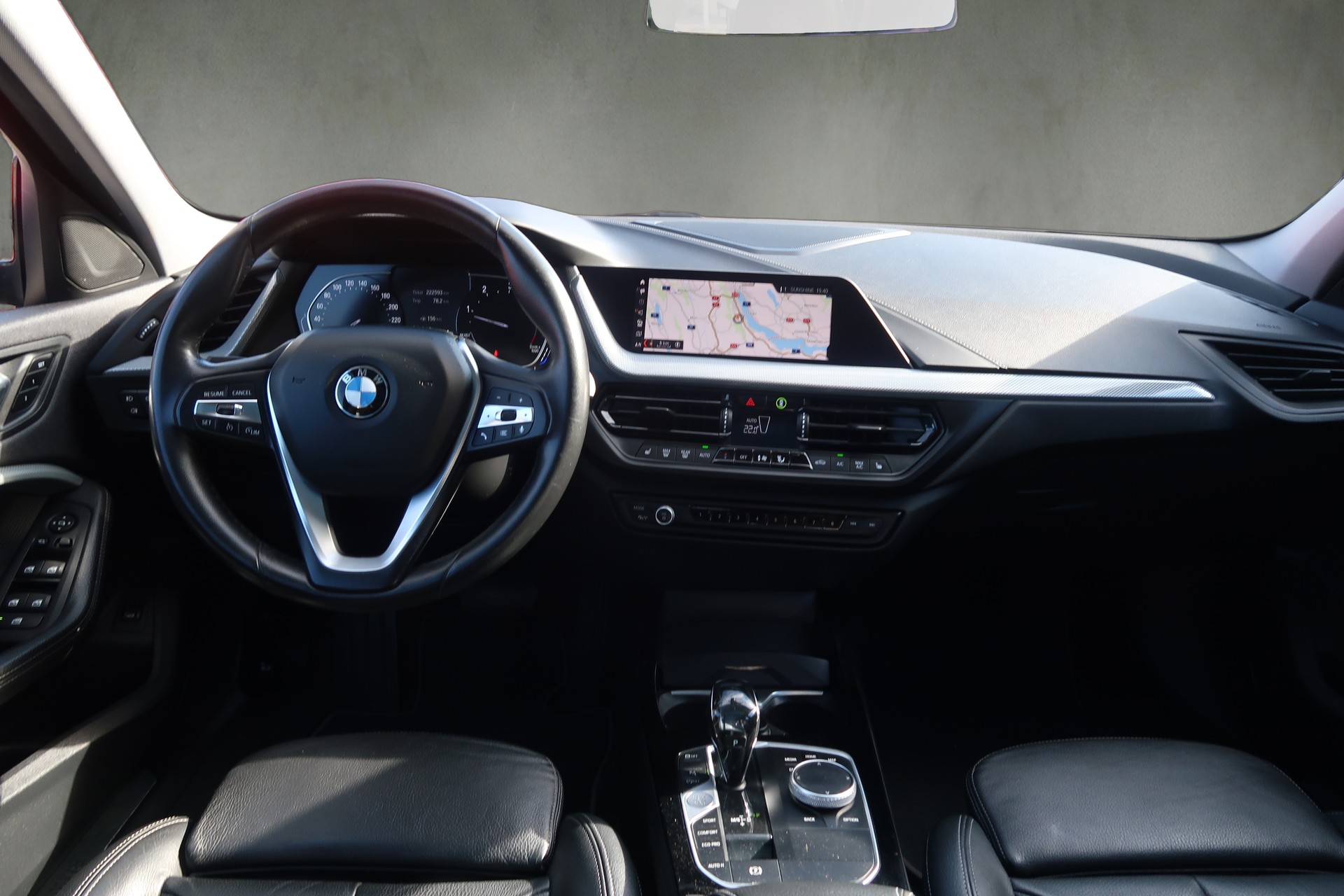 BMW 120d xDrive Steptronic Sport Line-image-18
