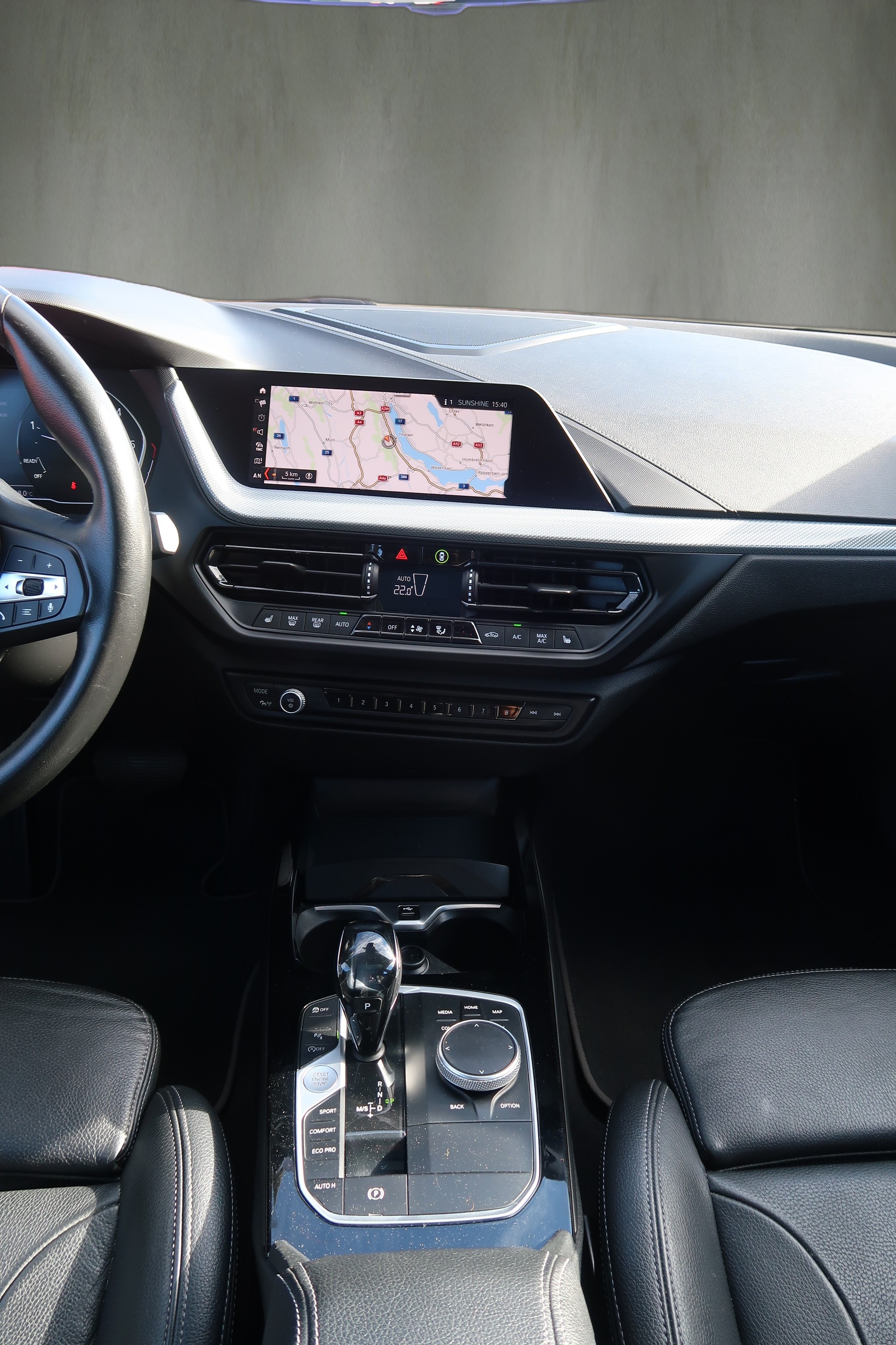 BMW 120d xDrive Steptronic Sport Line-image-19