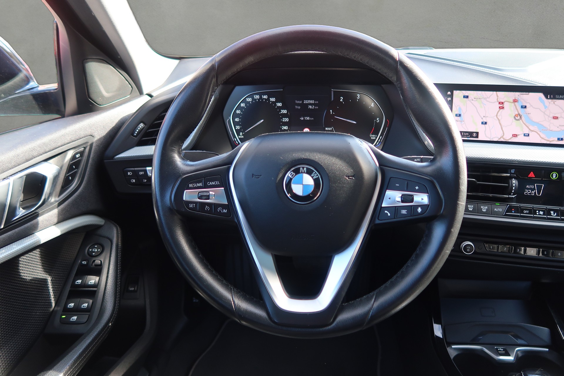 BMW 120d xDrive Steptronic Sport Line-image-16