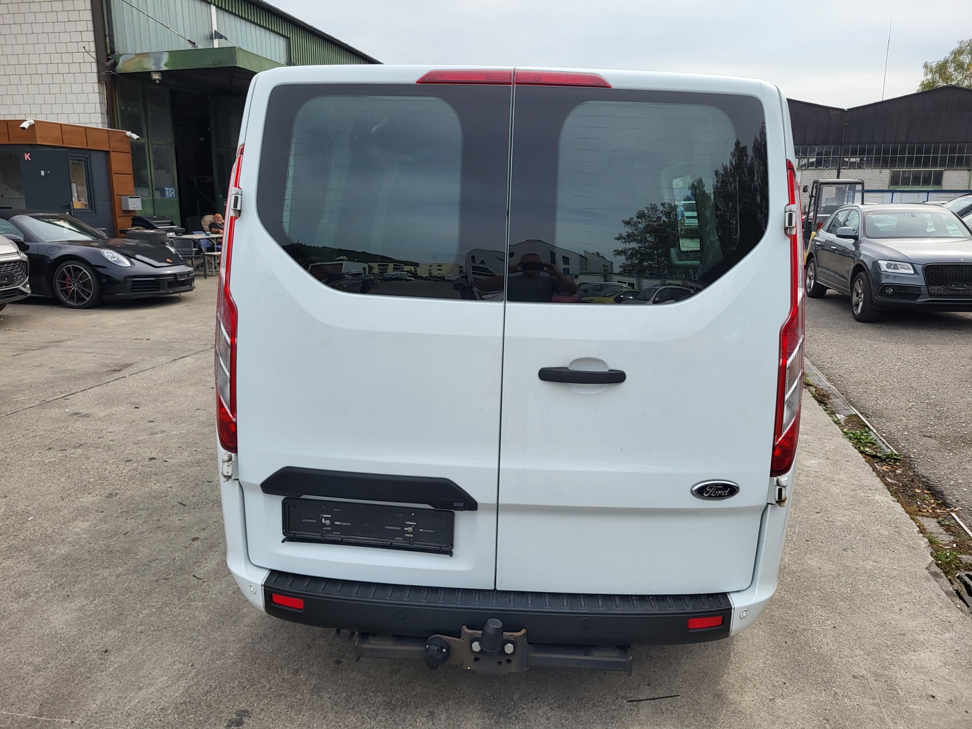FORD Transit Custom Van 280 L1H1Trend-image-11