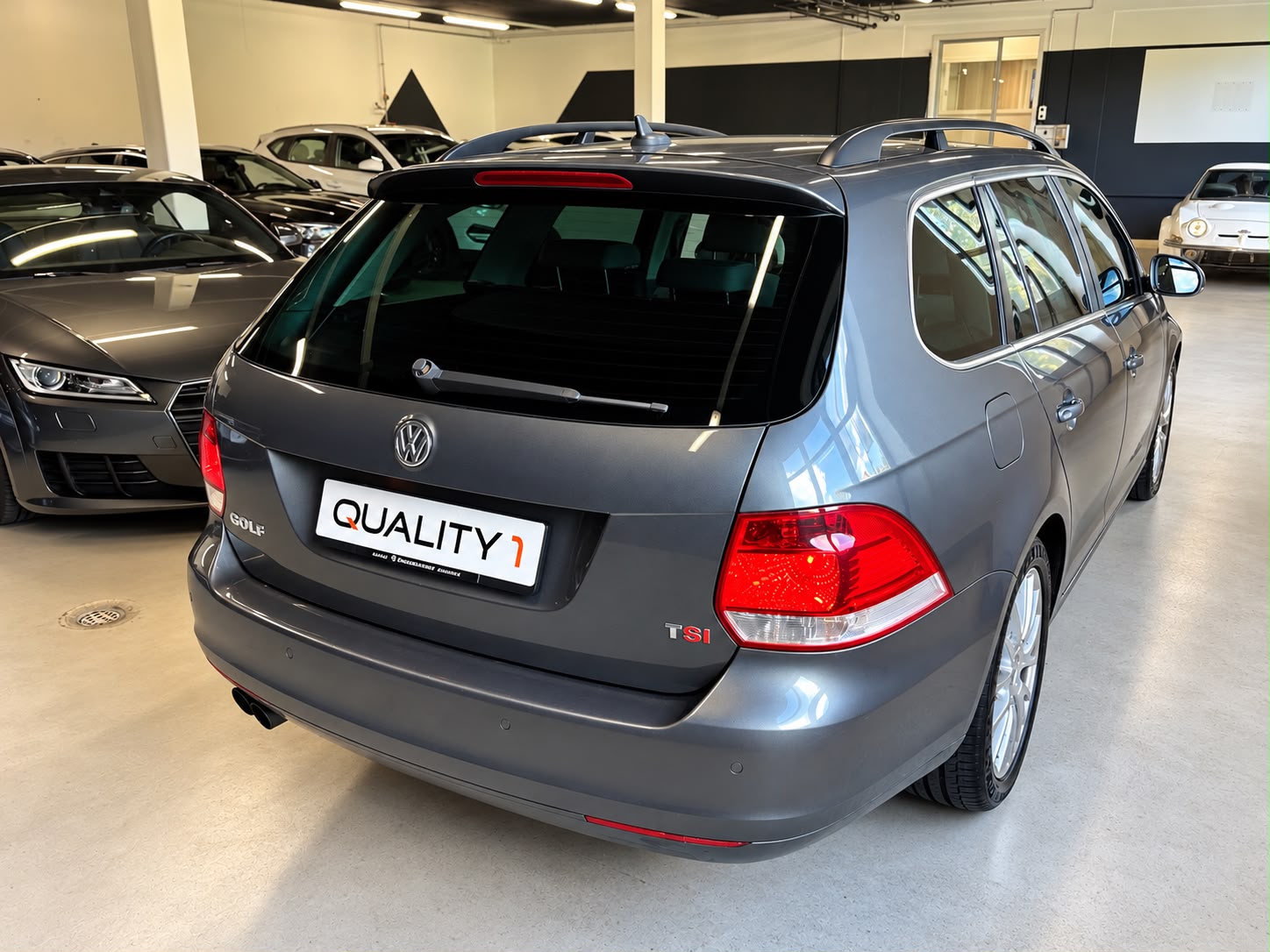 VW Golf Variant 1.4 TSI Comfortline DSG-image-10