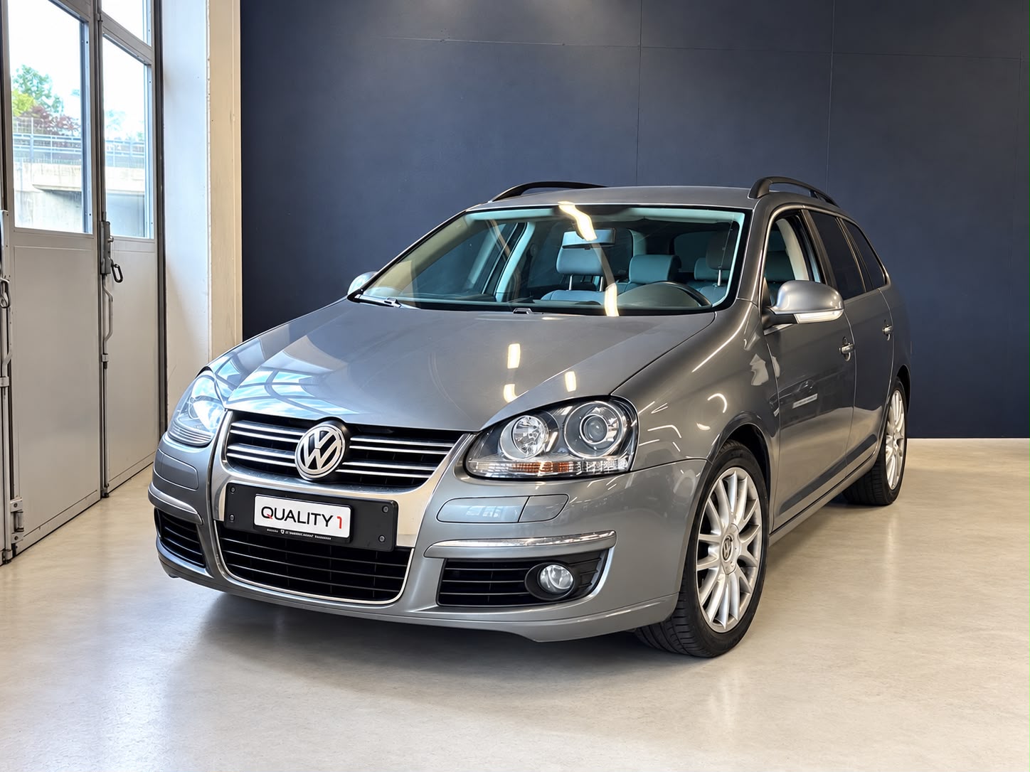 VW Golf Variant 1.4 TSI Comfortline DSG-image-5