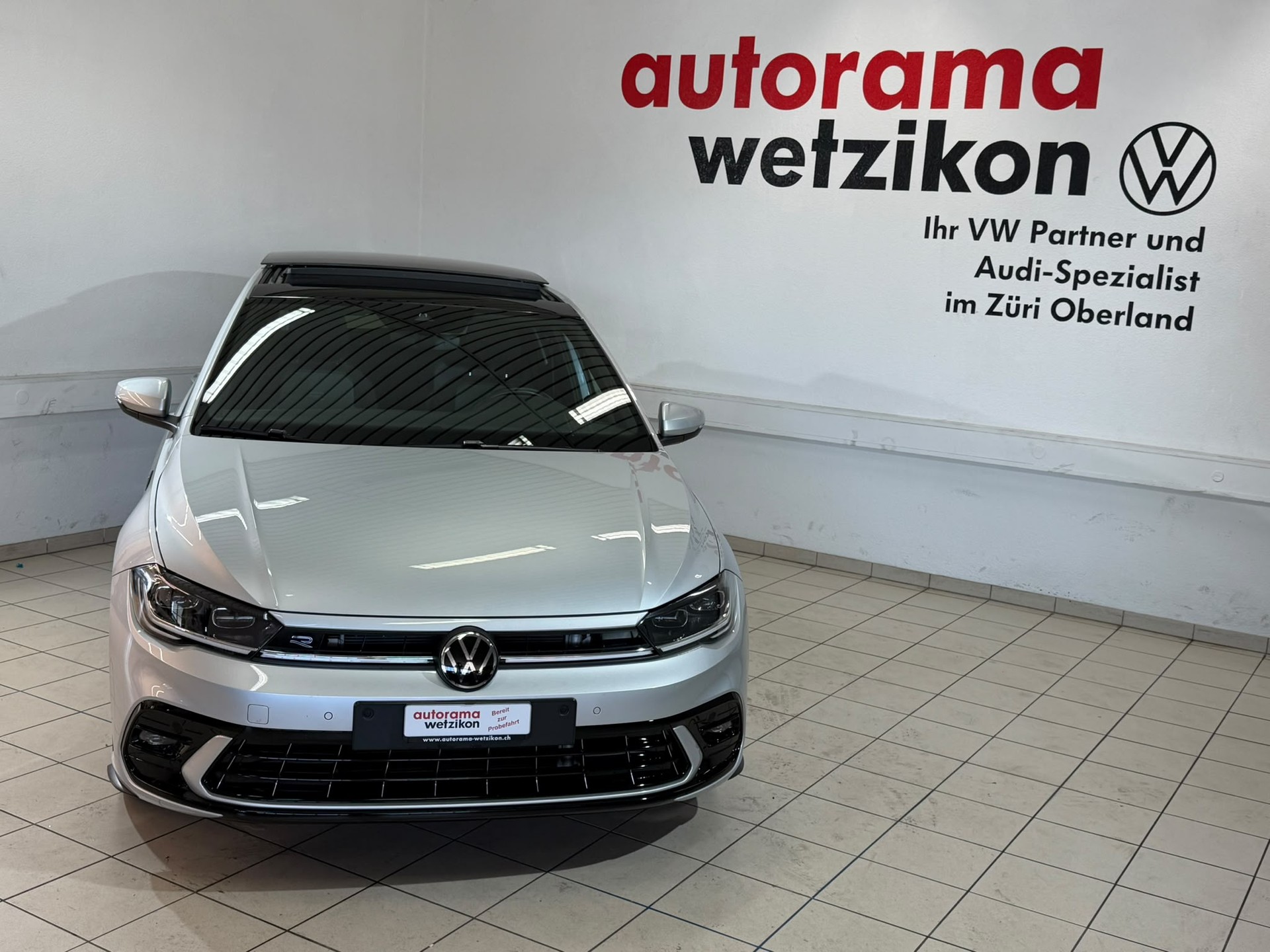 VW Polo 1.0 TSI R-Line DSG-showroom-element-1