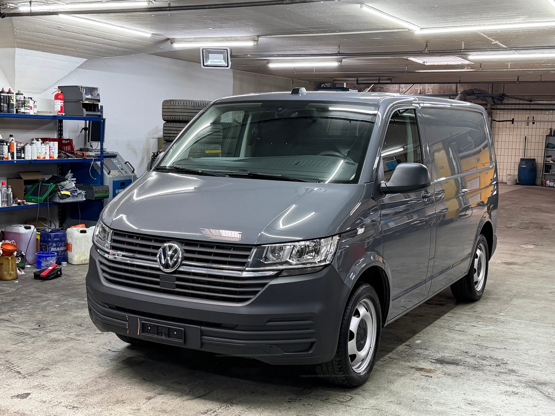 VW T6.1 2.0 Bi-TDI 4Motion DSG-image-6