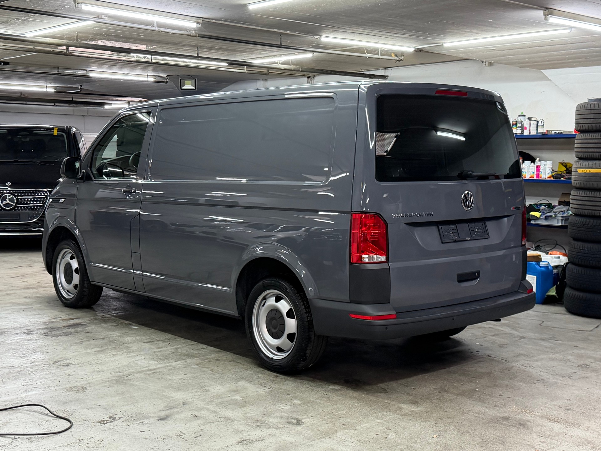 VW T6.1 2.0 Bi-TDI 4Motion DSG-image-1
