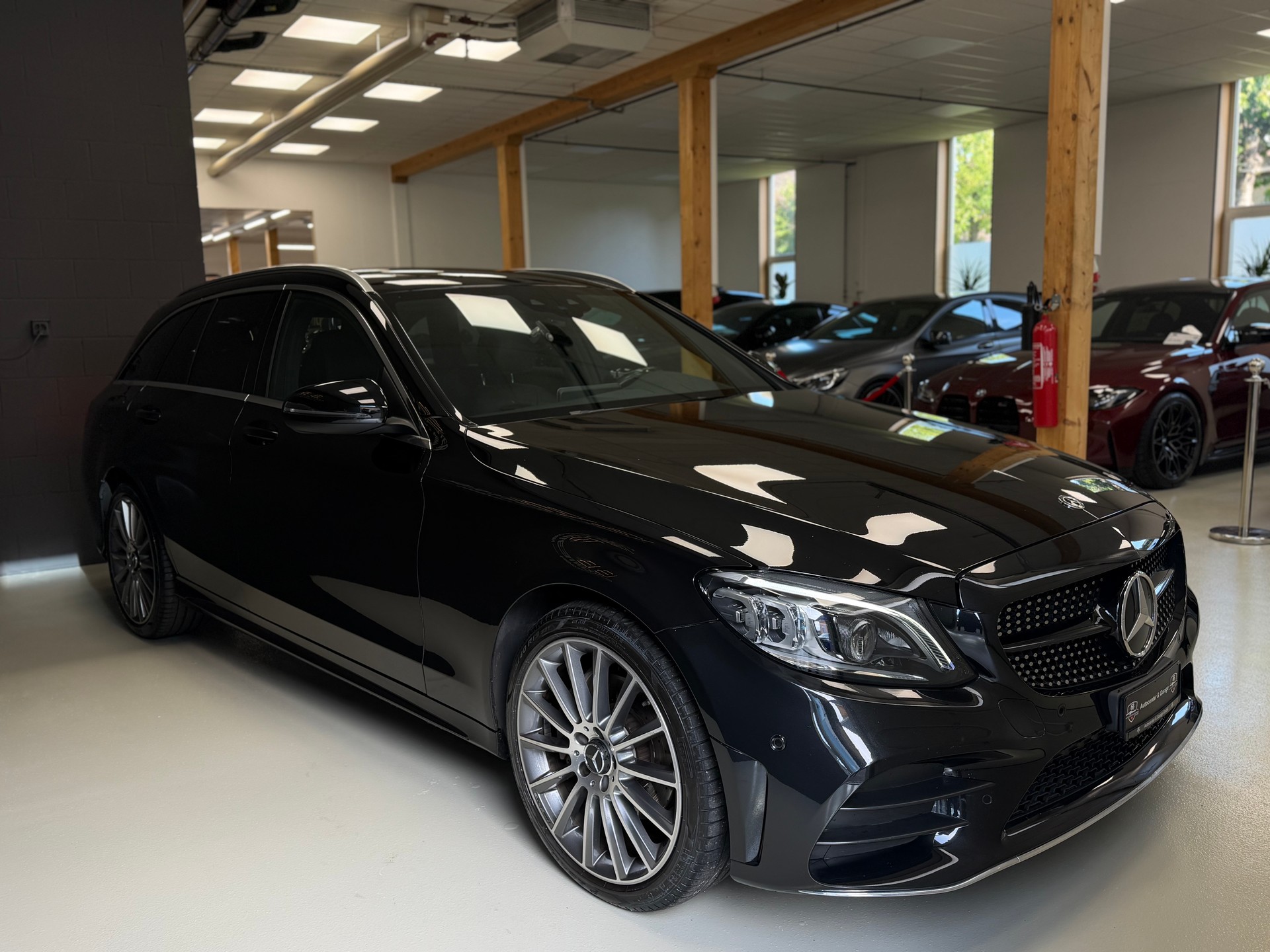 MERCEDES-BENZ C 200 Swiss Star AMG Line 4M 9G-Tronic-image-9
