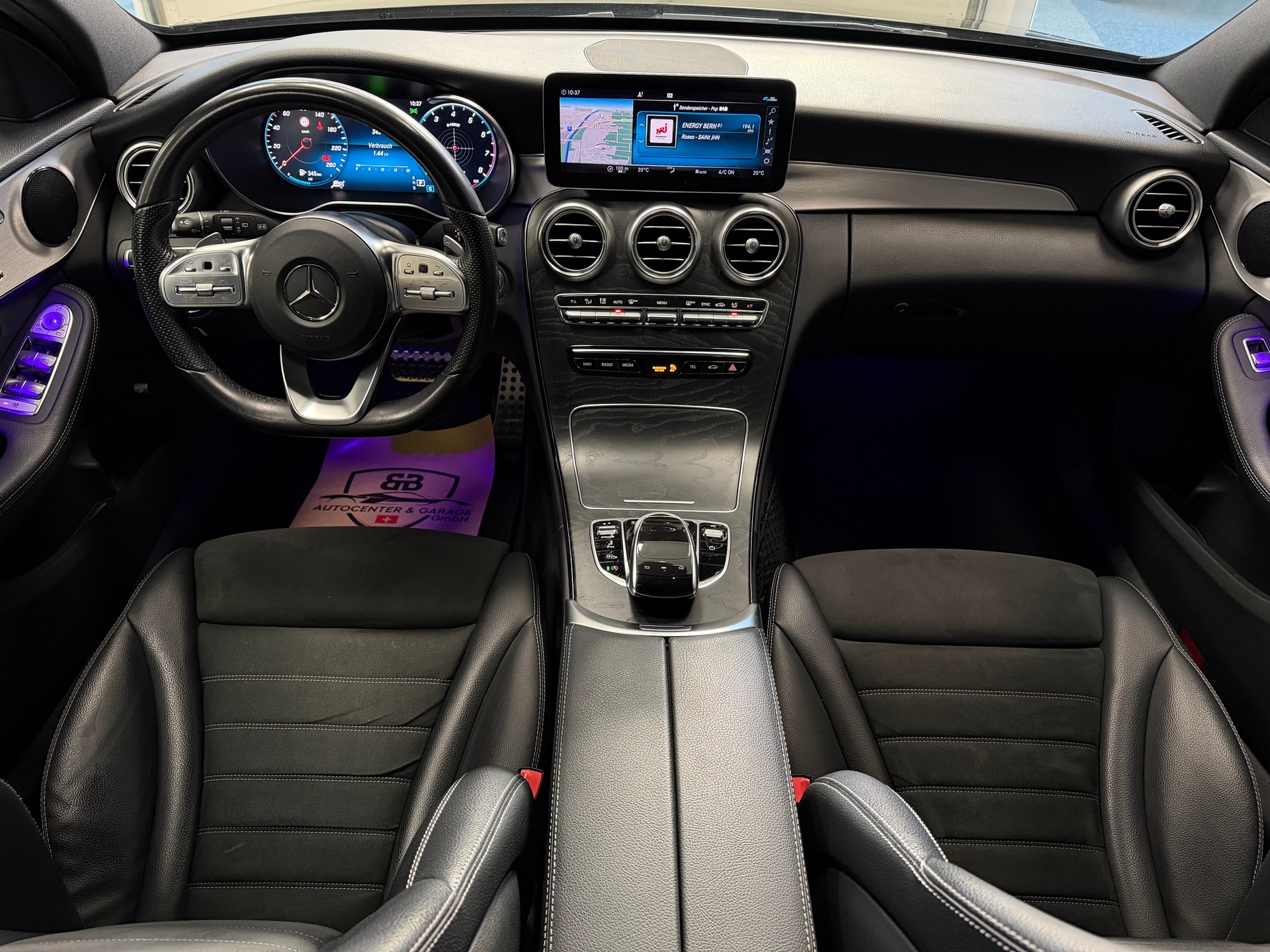 MERCEDES-BENZ C 200 Swiss Star AMG Line 4M 9G-Tronic-image-15
