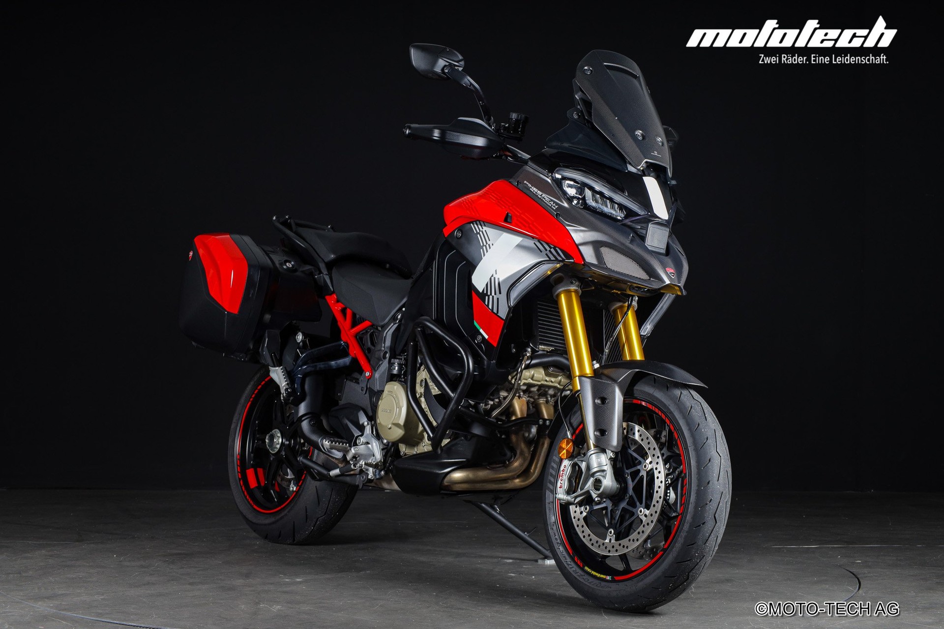 DUCATI Multistrada V4 Pikes Peak
