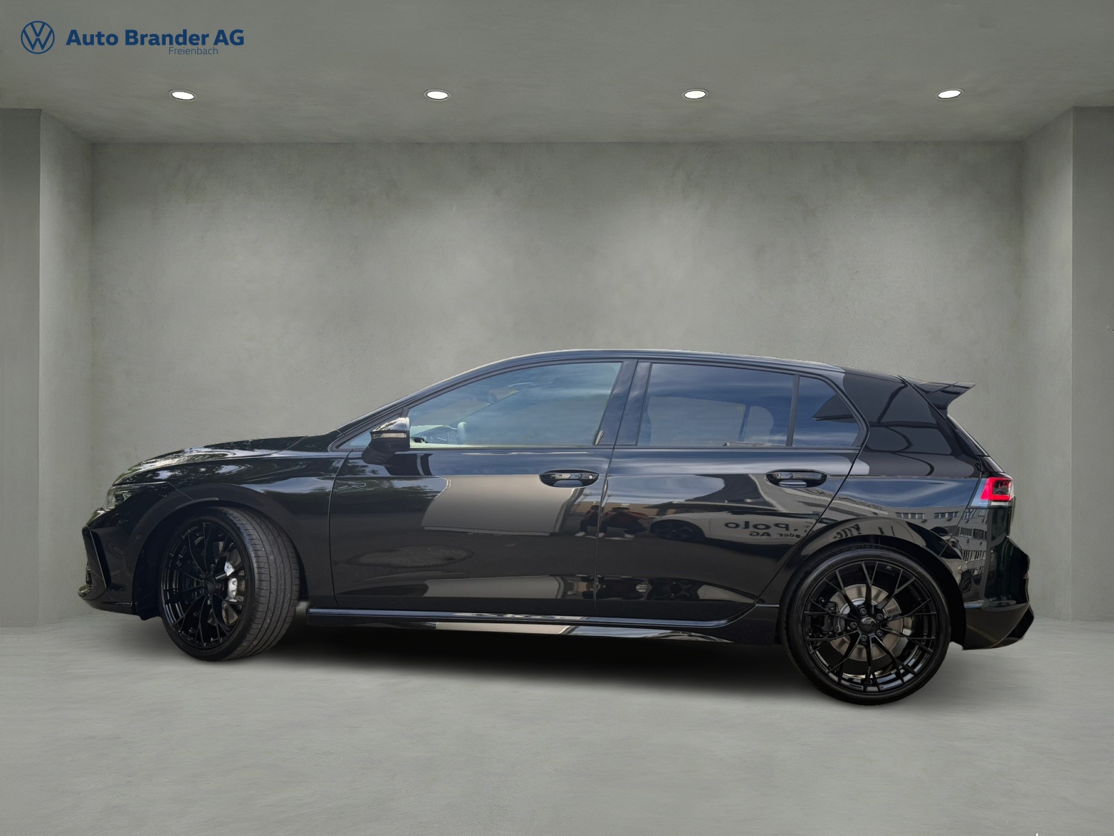 VW Golf 2.0 TSI R DSG 4 Motion-image-3