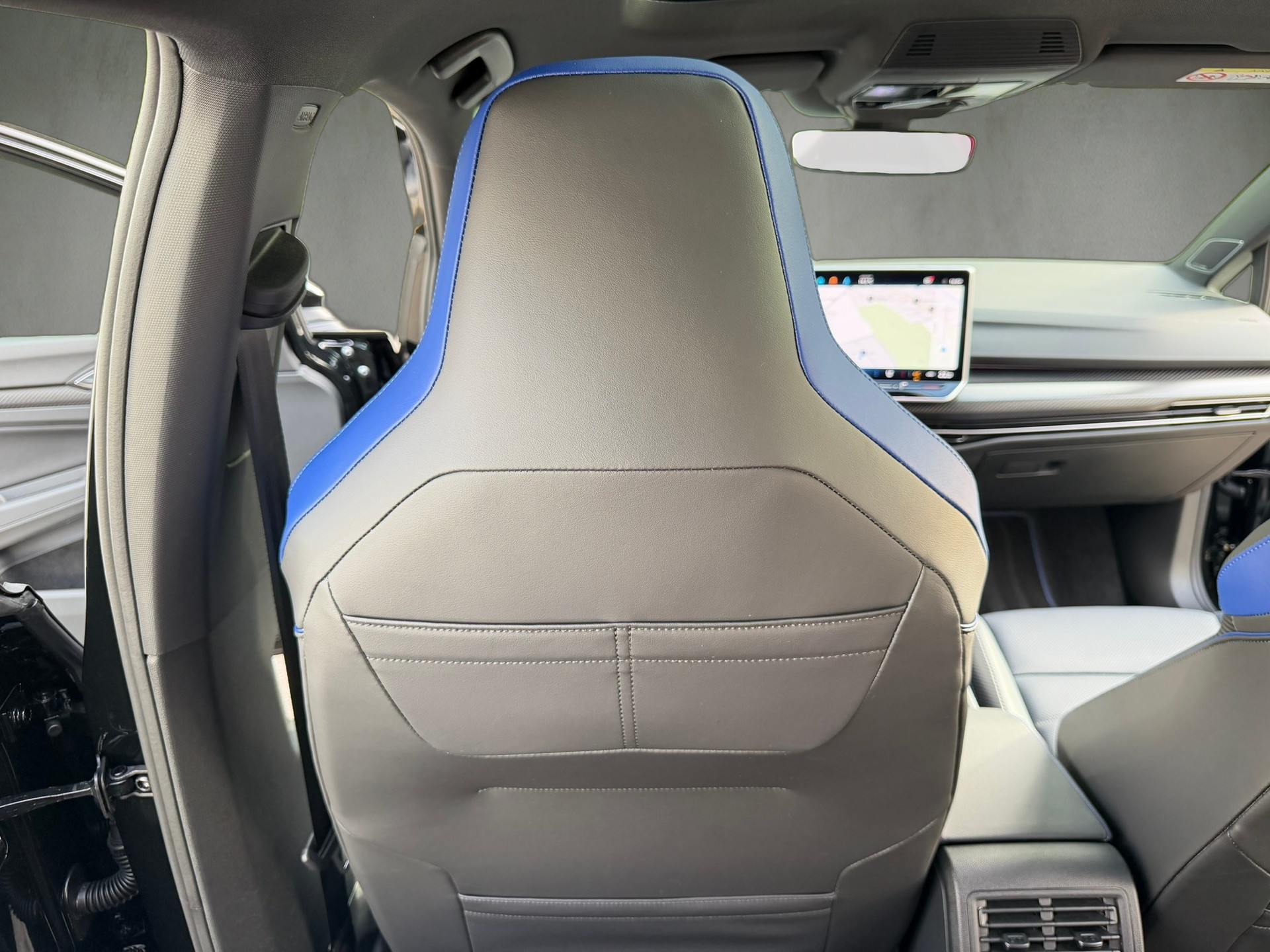 VW Golf 2.0 TSI R DSG 4 Motion-image-14