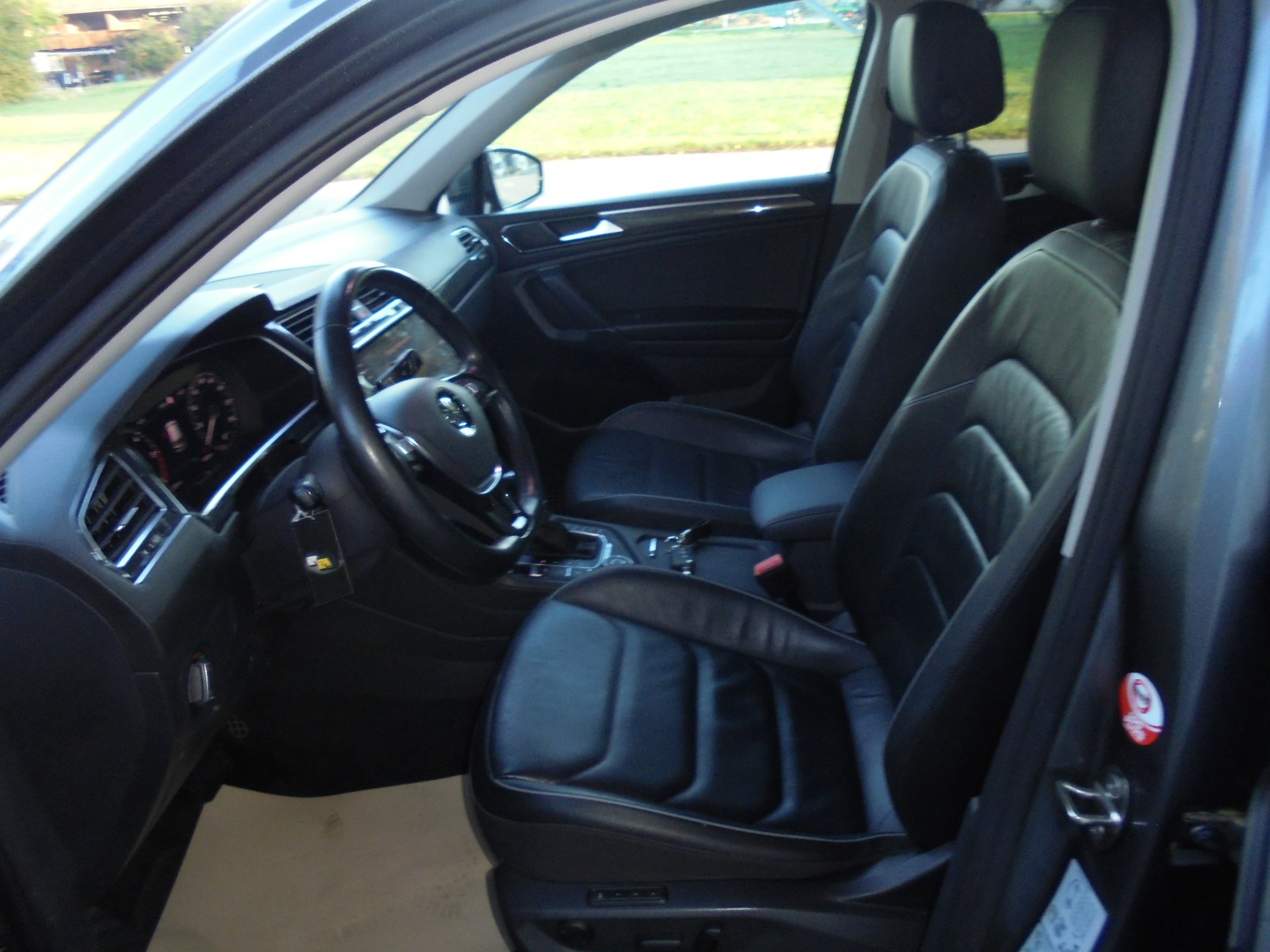 VW Tiguan Allspace 2.0 TDI SCR Highline 4Motion DSG-image-7