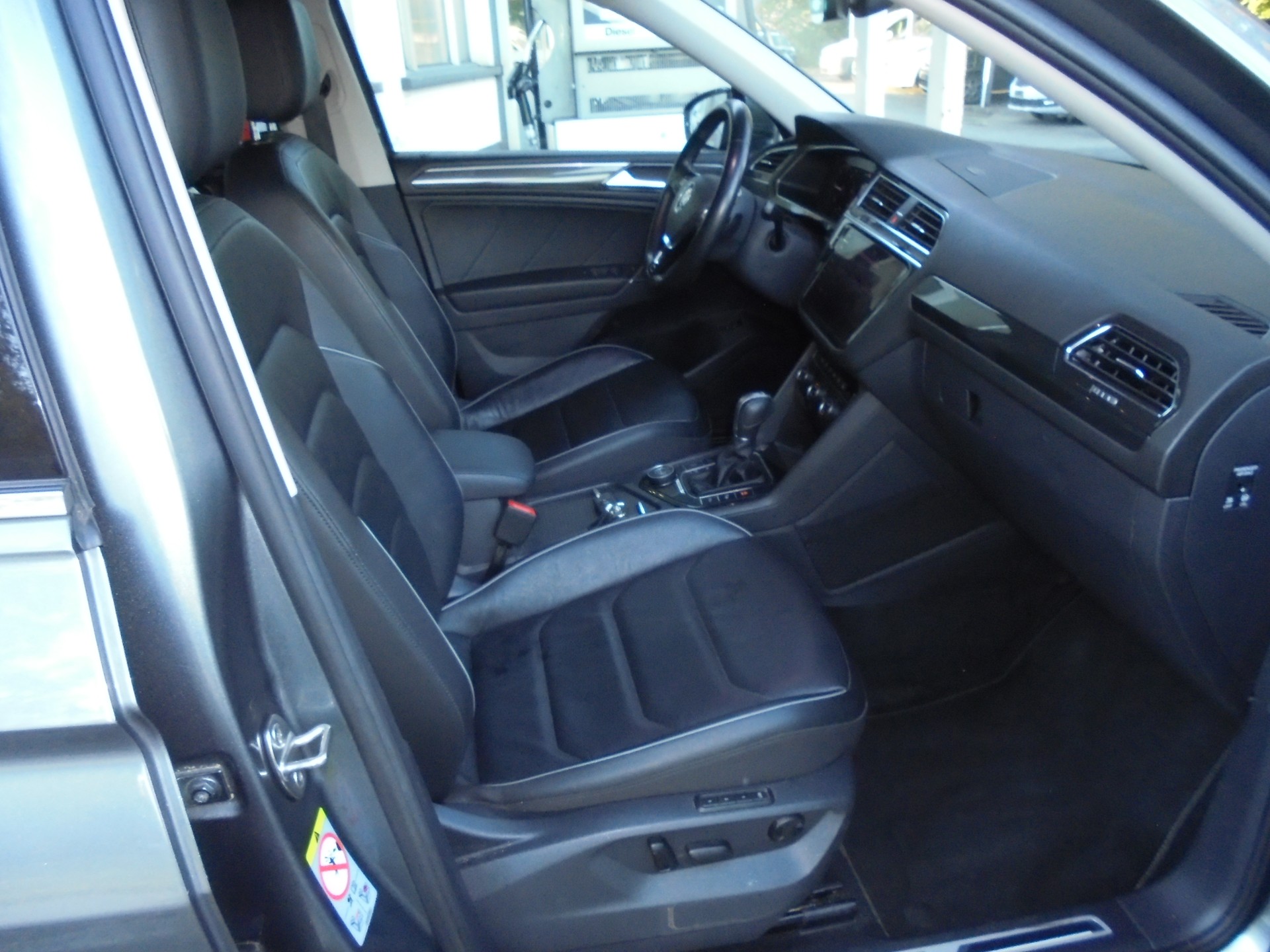 VW Tiguan Allspace 2.0 TDI SCR Highline 4Motion DSG-image-6