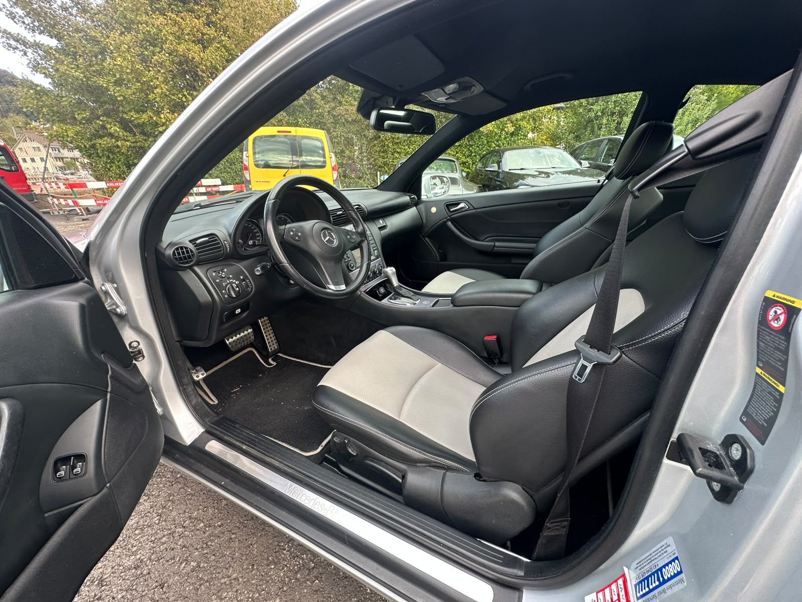 MERCEDES-BENZ CLC 200 Kompressor Automatic-image-8