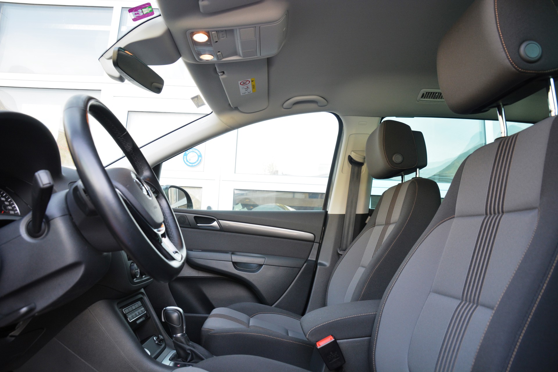 VW Sharan 2.0 TDI BMT Allstar 4Motion DSG-image-13