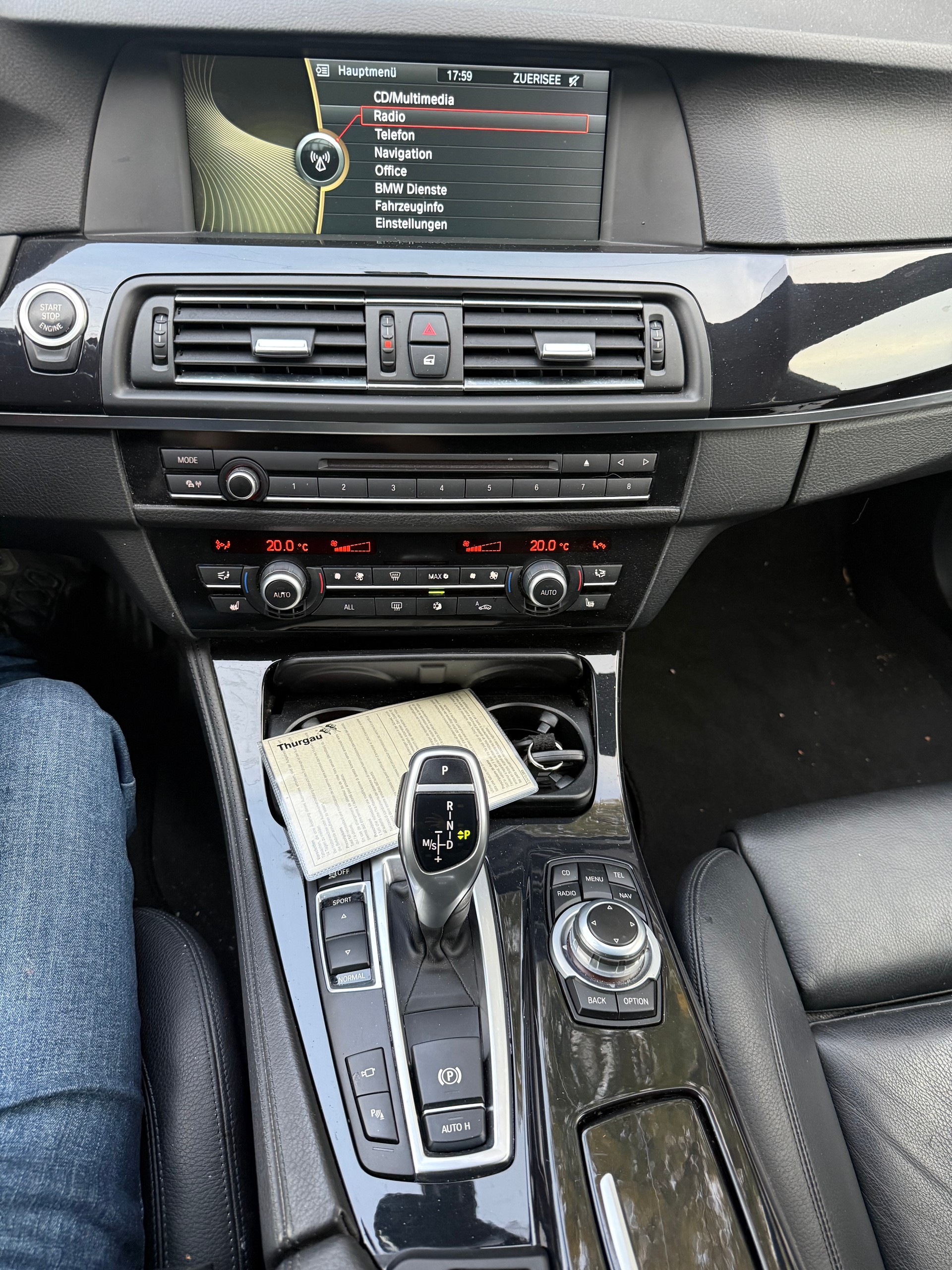 BMW 523i Touring Steptronic-image-14