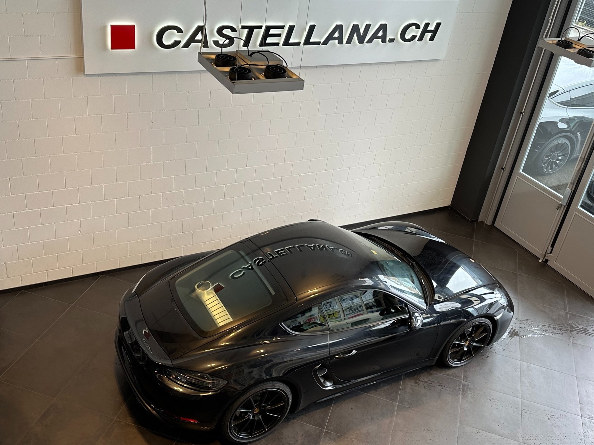 PORSCHE 718 Cayman GTS 4.0-image-5