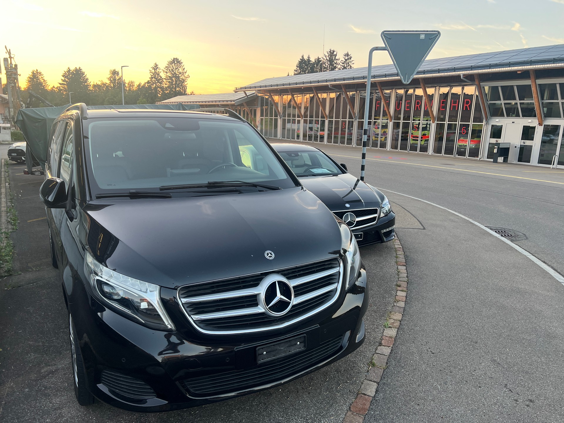 MERCEDES-BENZ V 250 d lang 4Matic 7G-Tronic PARTIKELFILTER NEU ! SOMMERRÄDER NEU !-image-1
