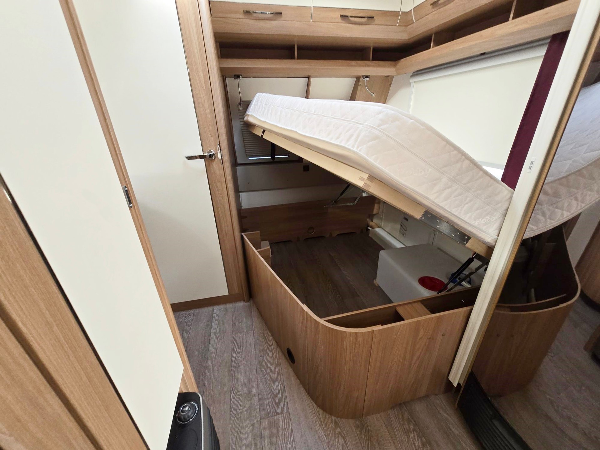 HOBBY DE LUXE 540 KMFE-image-8