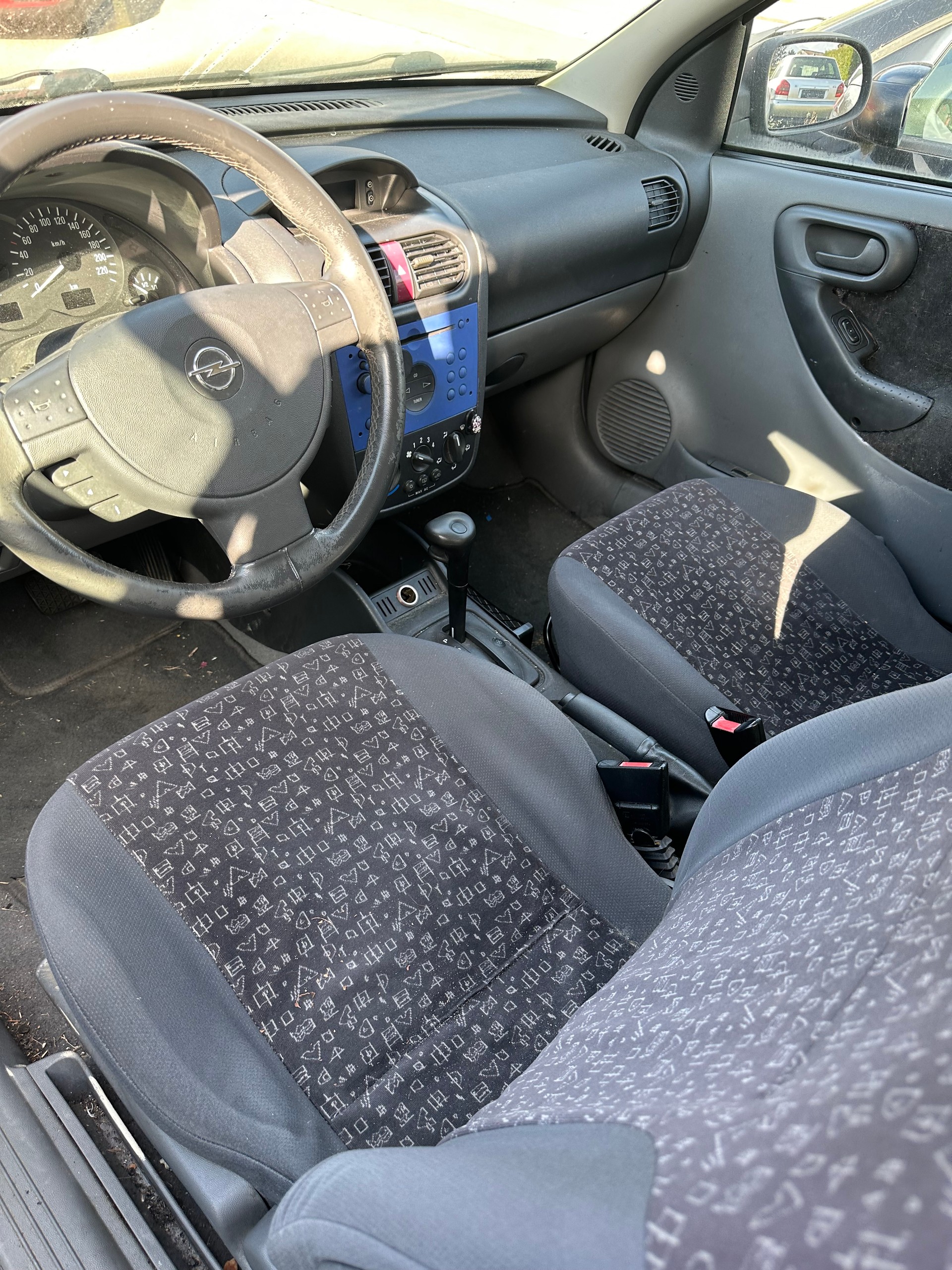 OPEL CORSA-image-1