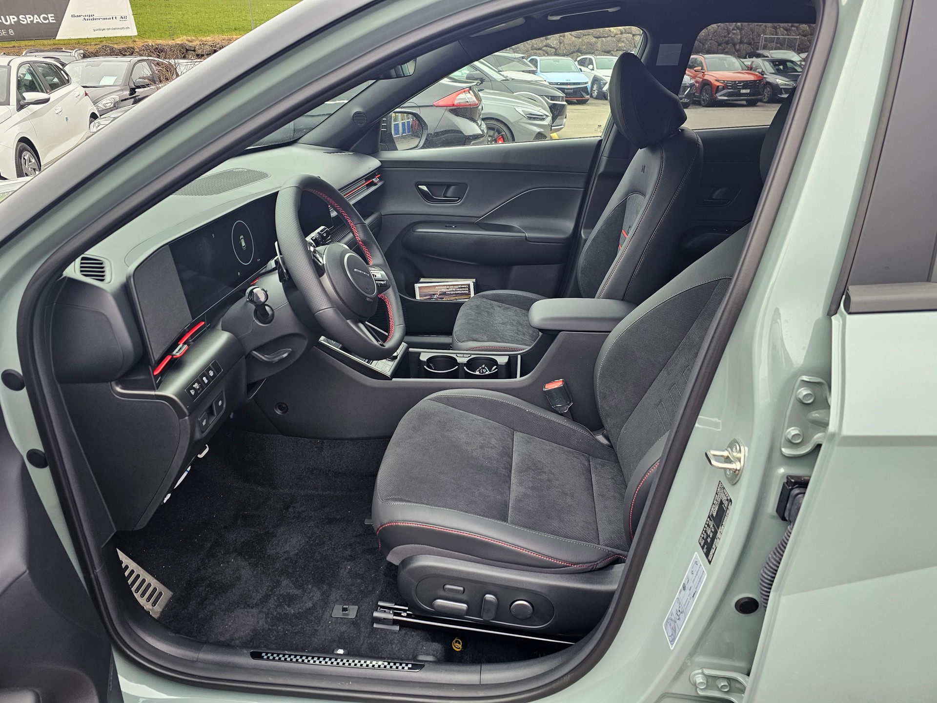 HYUNDAI Kona 1.6 GDi HEV N Line DCT-image-9
