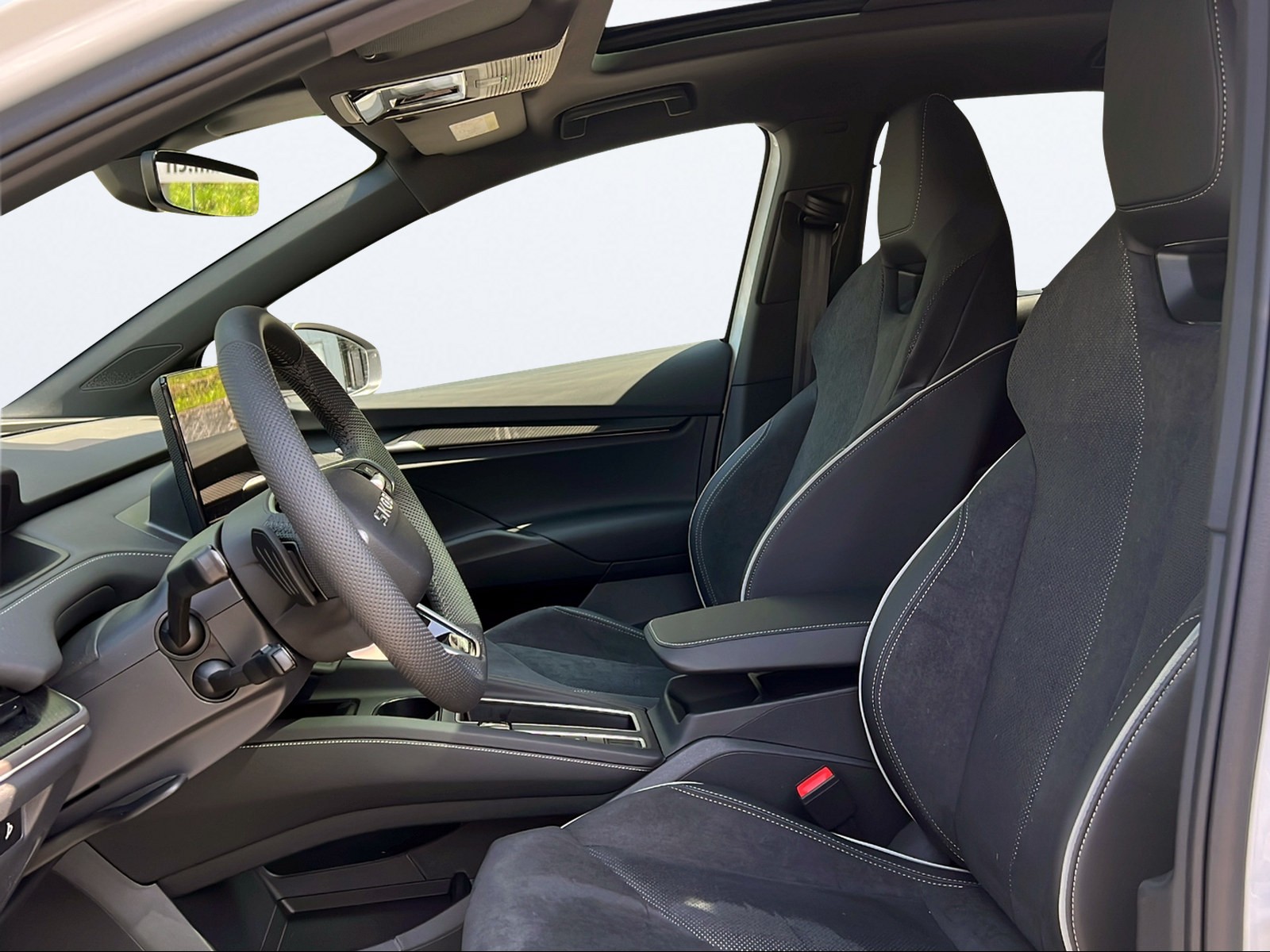 SKODA Enyaq 85x Sportline 4x4-image-10