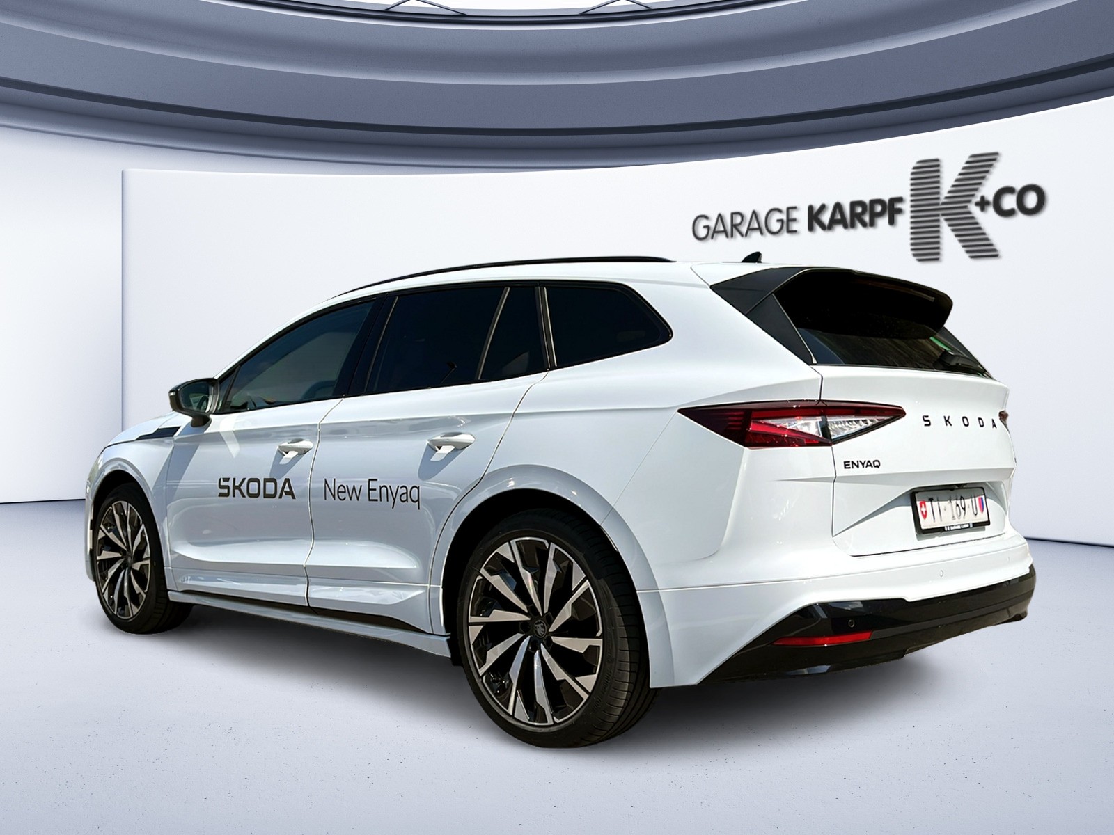 SKODA Enyaq 85x Sportline 4x4-image-2