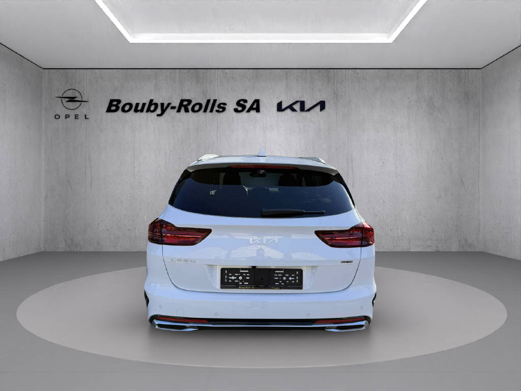 KIA Ceed SW 1.6 GDi Plug-in Hybrid Style-image-4