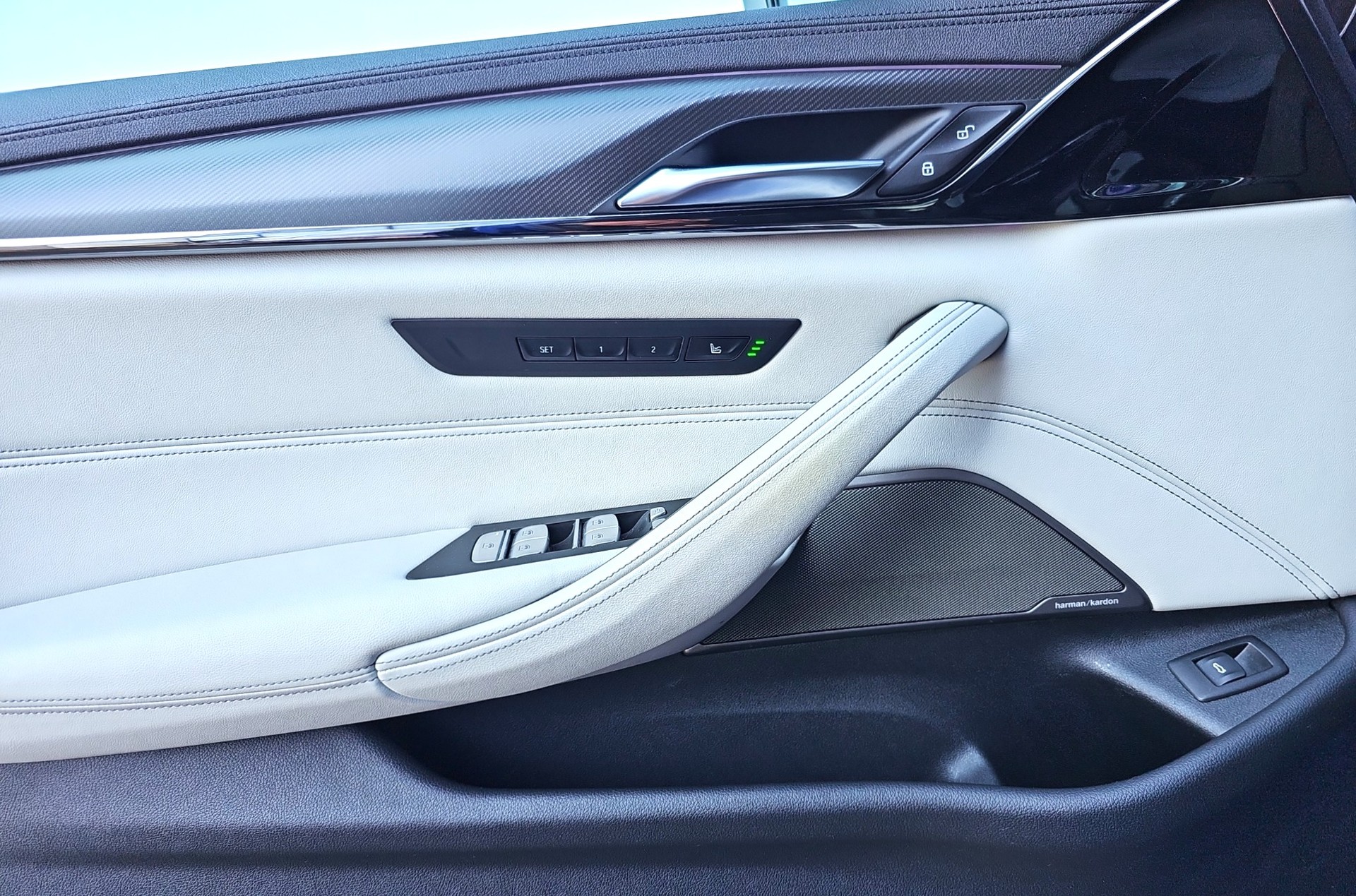BMW M5 xDrive Competition Drivelogic-image-13