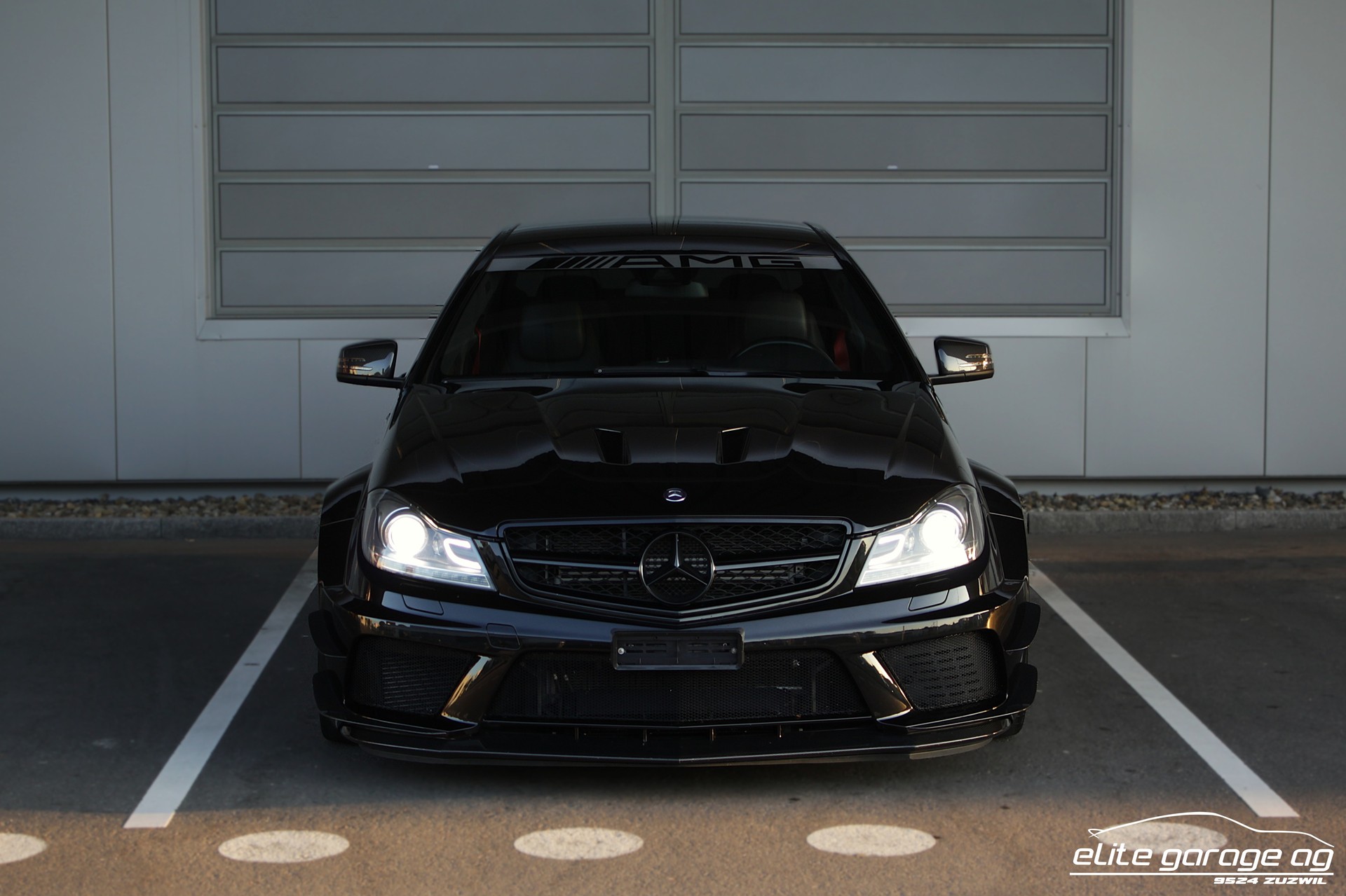 MERCEDES-BENZ C 63 Coupé AMG Black Series ALL BLACK-image-7