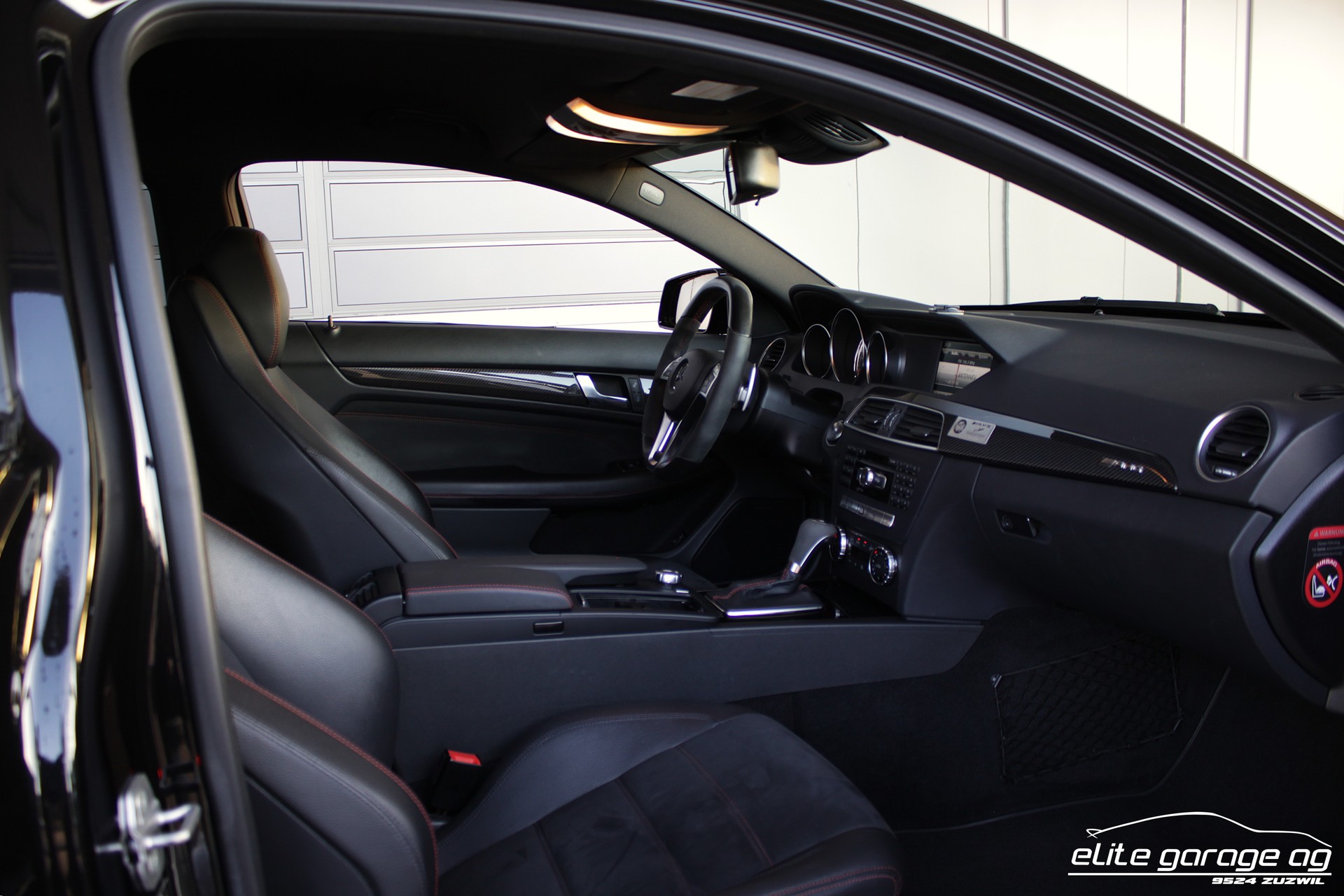 MERCEDES-BENZ C 63 Coupé AMG Black Series ALL BLACK-image-15