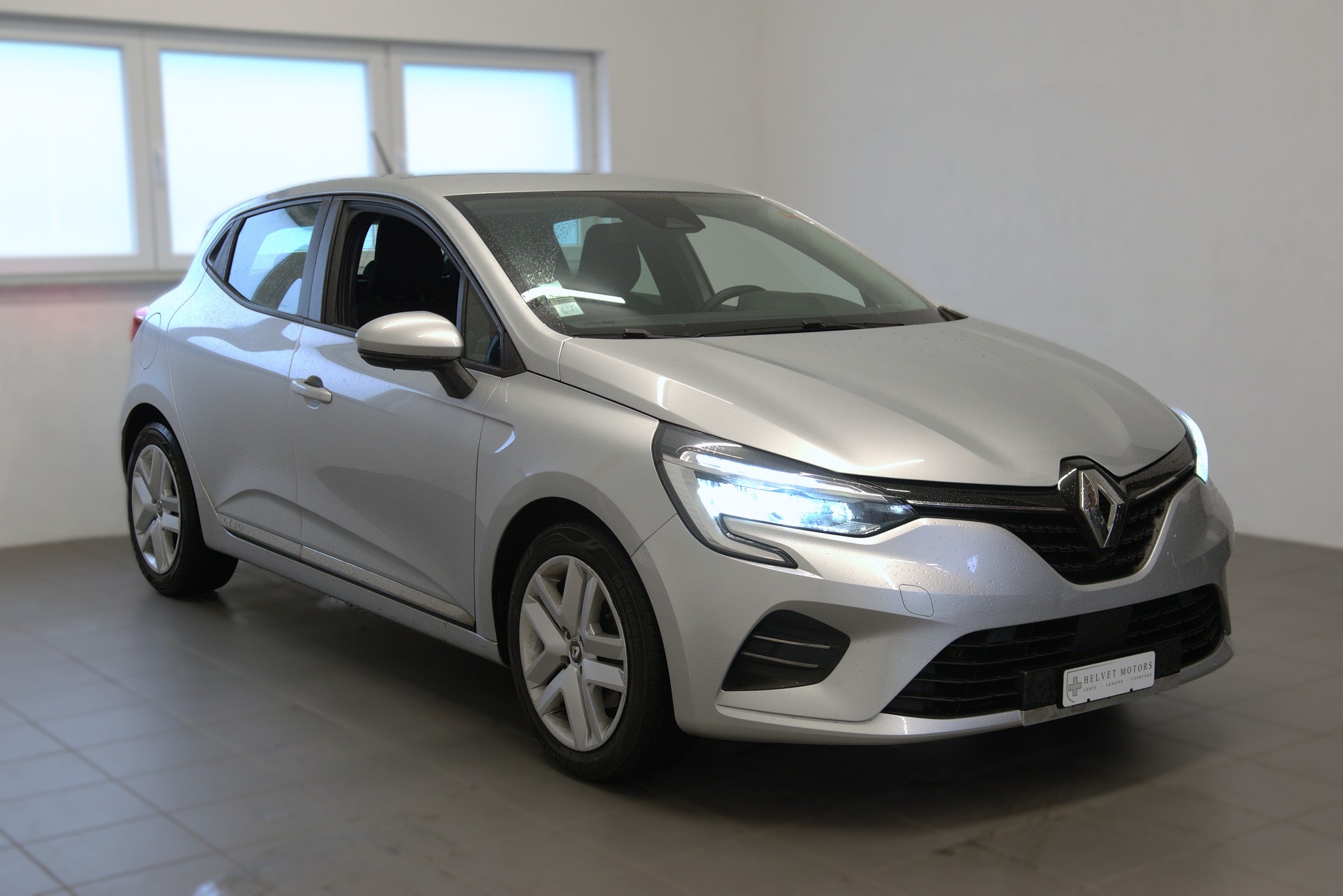 RENAULT Clio 1.5 DCI Zen-image-2
