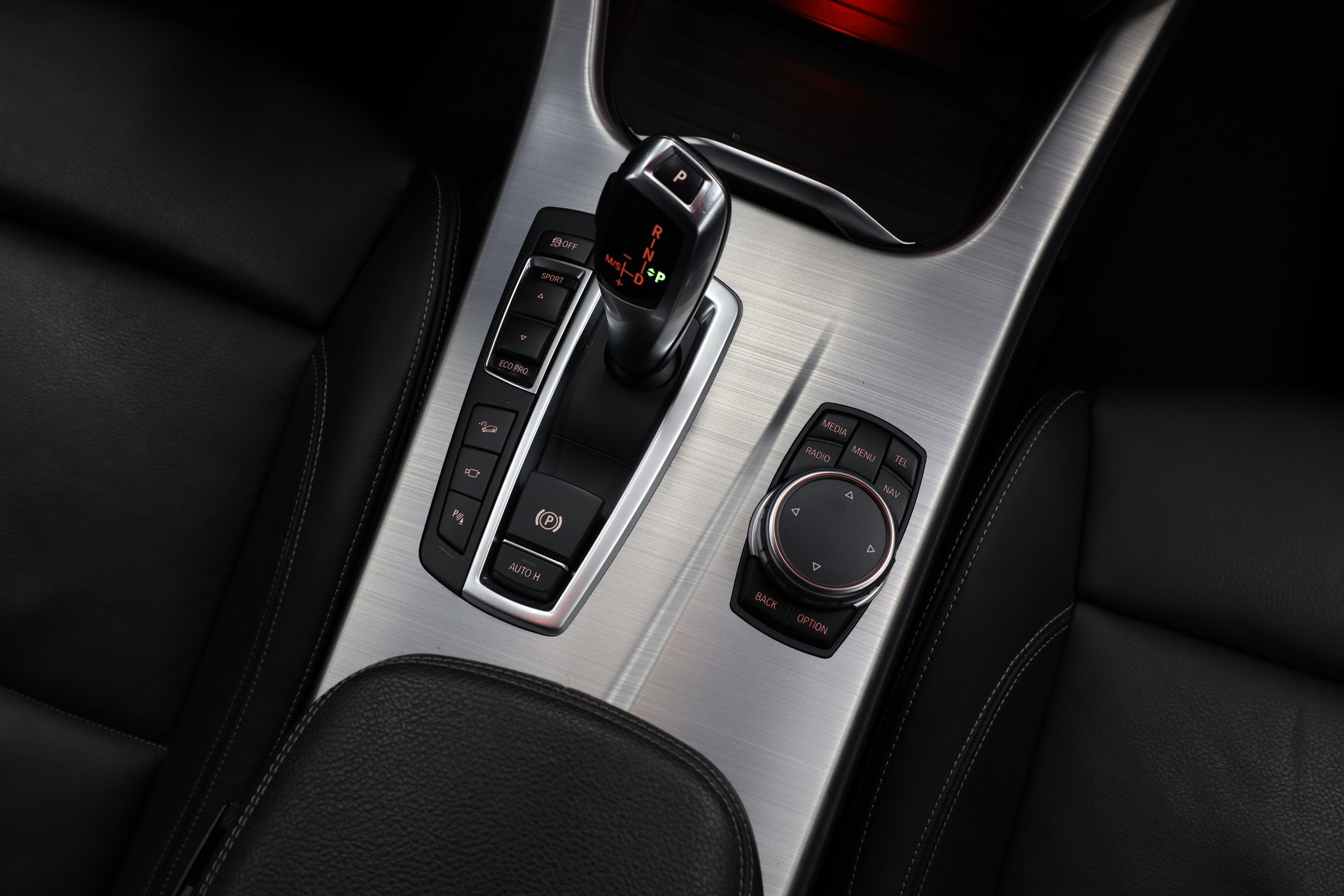 BMW X4 20d xDrive-image-19