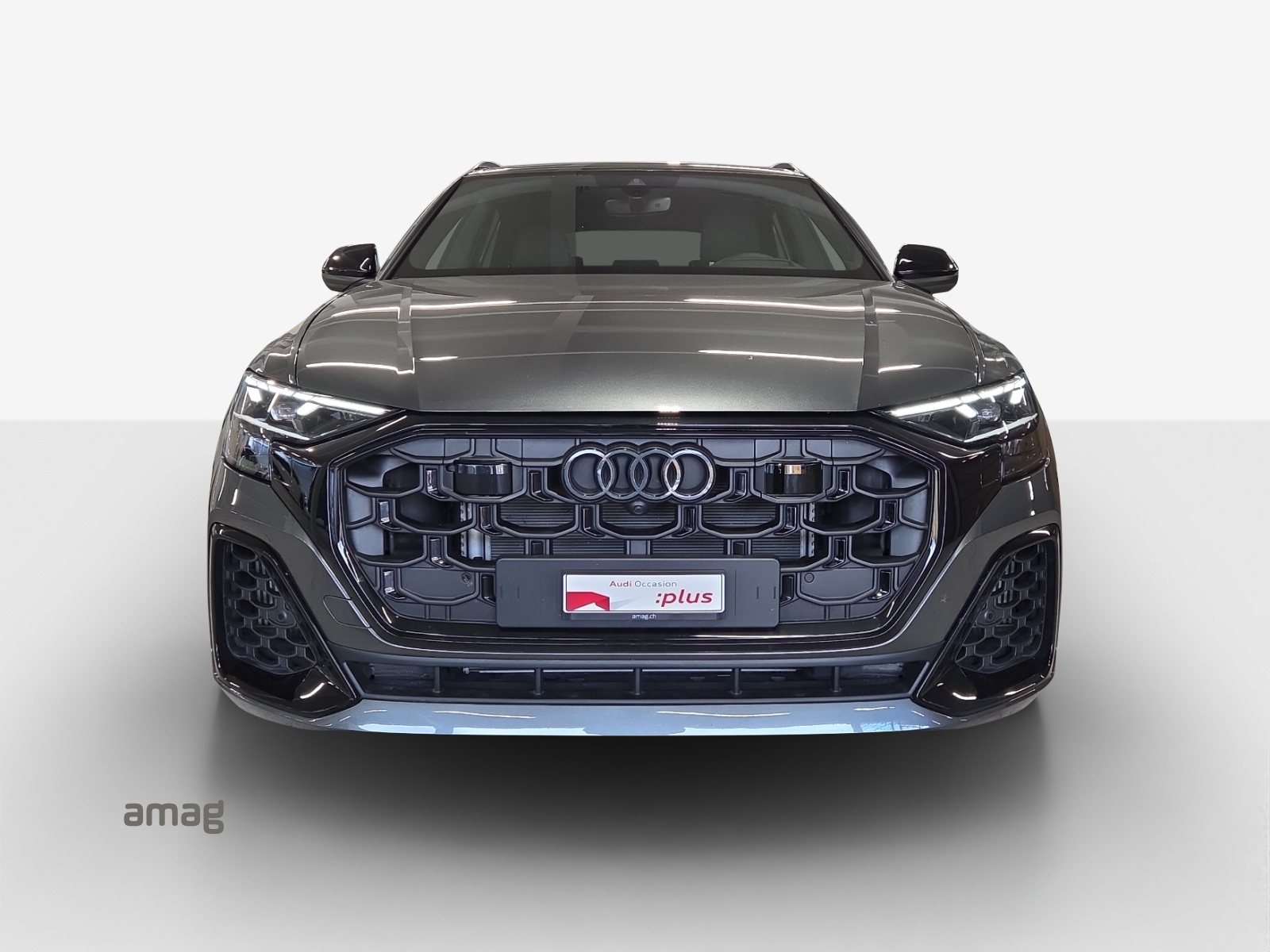 AUDI Q8 55 TFSI e quattro PHEV tiptronic-image-6