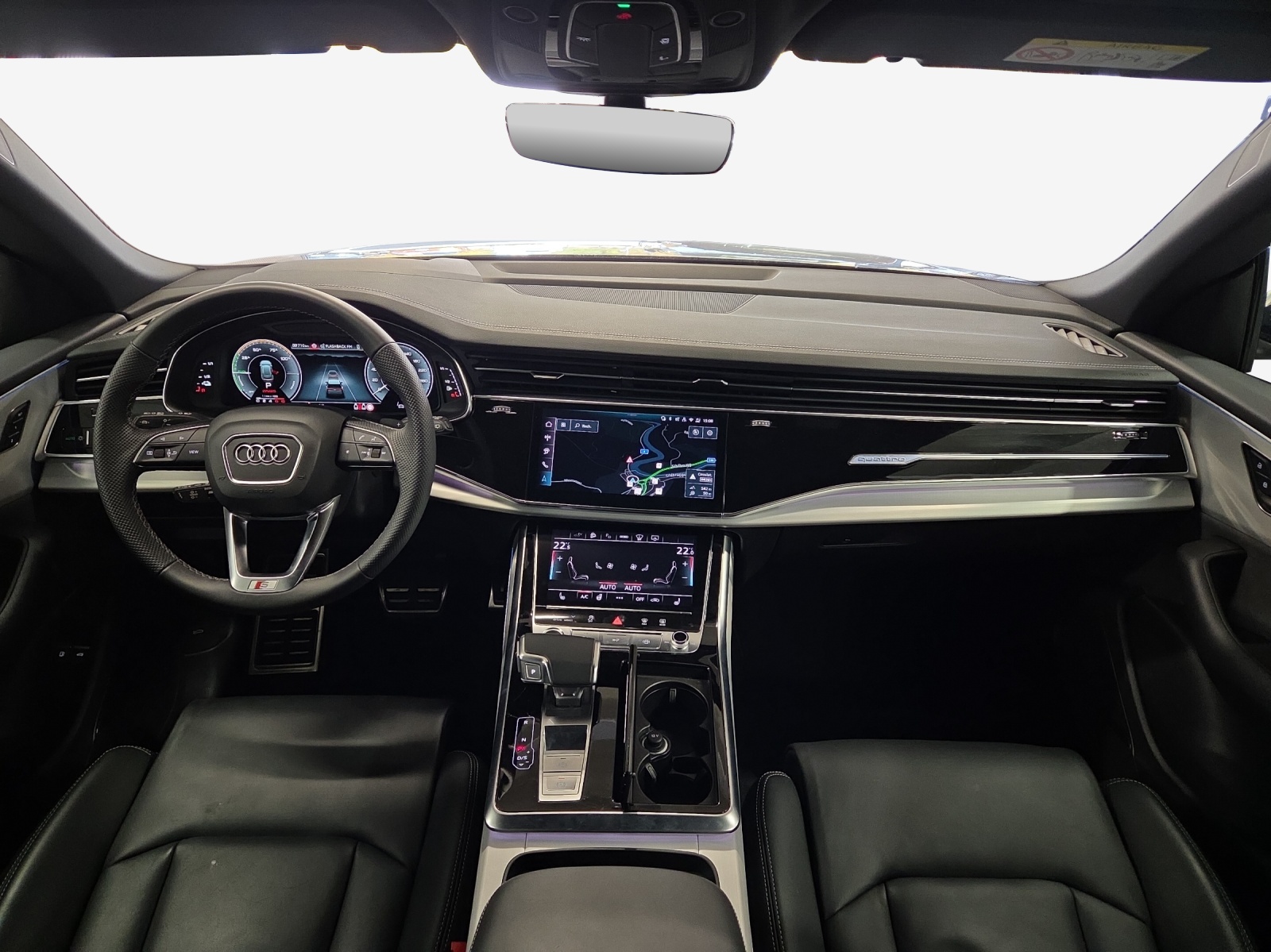 AUDI Q8 55 TFSI e quattro PHEV tiptronic-image-8