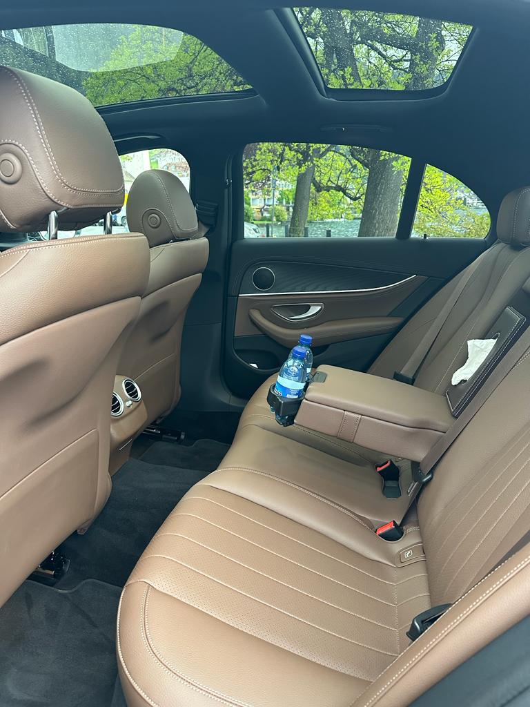 MERCEDES-BENZ E 220 d 4Matic Exclusive 9G-Tronic-image-2