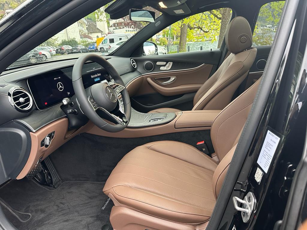 MERCEDES-BENZ E 220 d 4Matic Exclusive 9G-Tronic-image-1