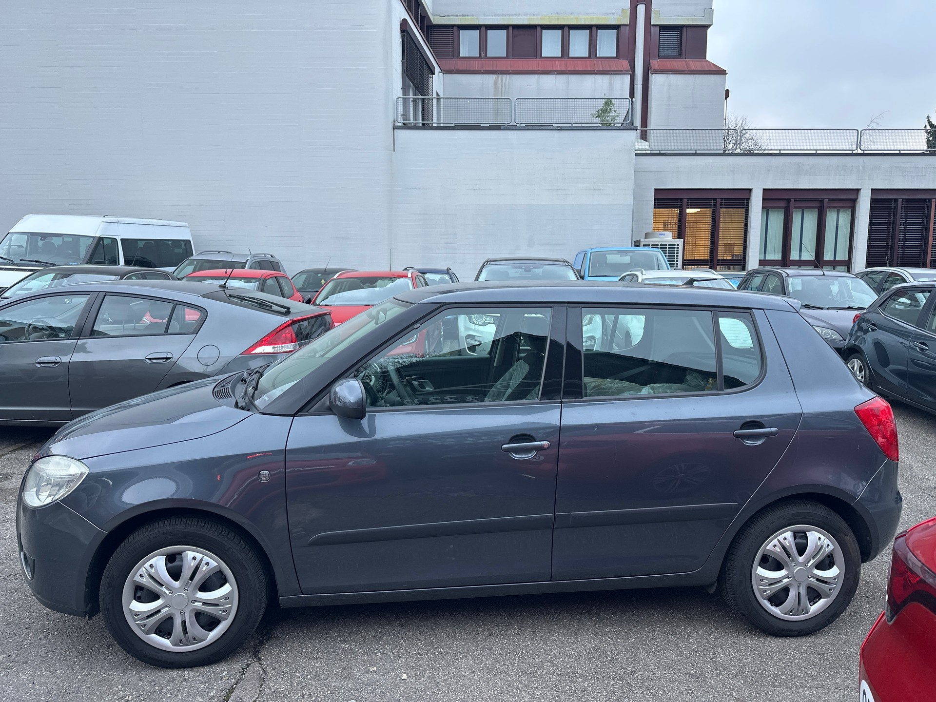 SKODA FABIA-image-3