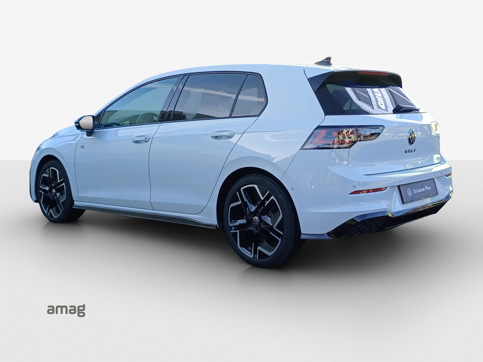 VW Golf 1.5 e TSI mHEV R-Line DSG-image-2