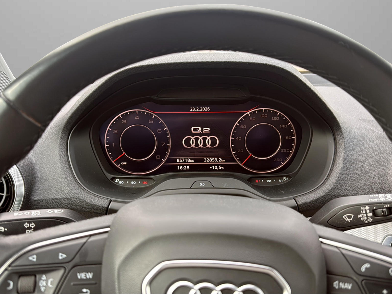 AUDI Q2 35 TFSI advanced S-tronic-image-13