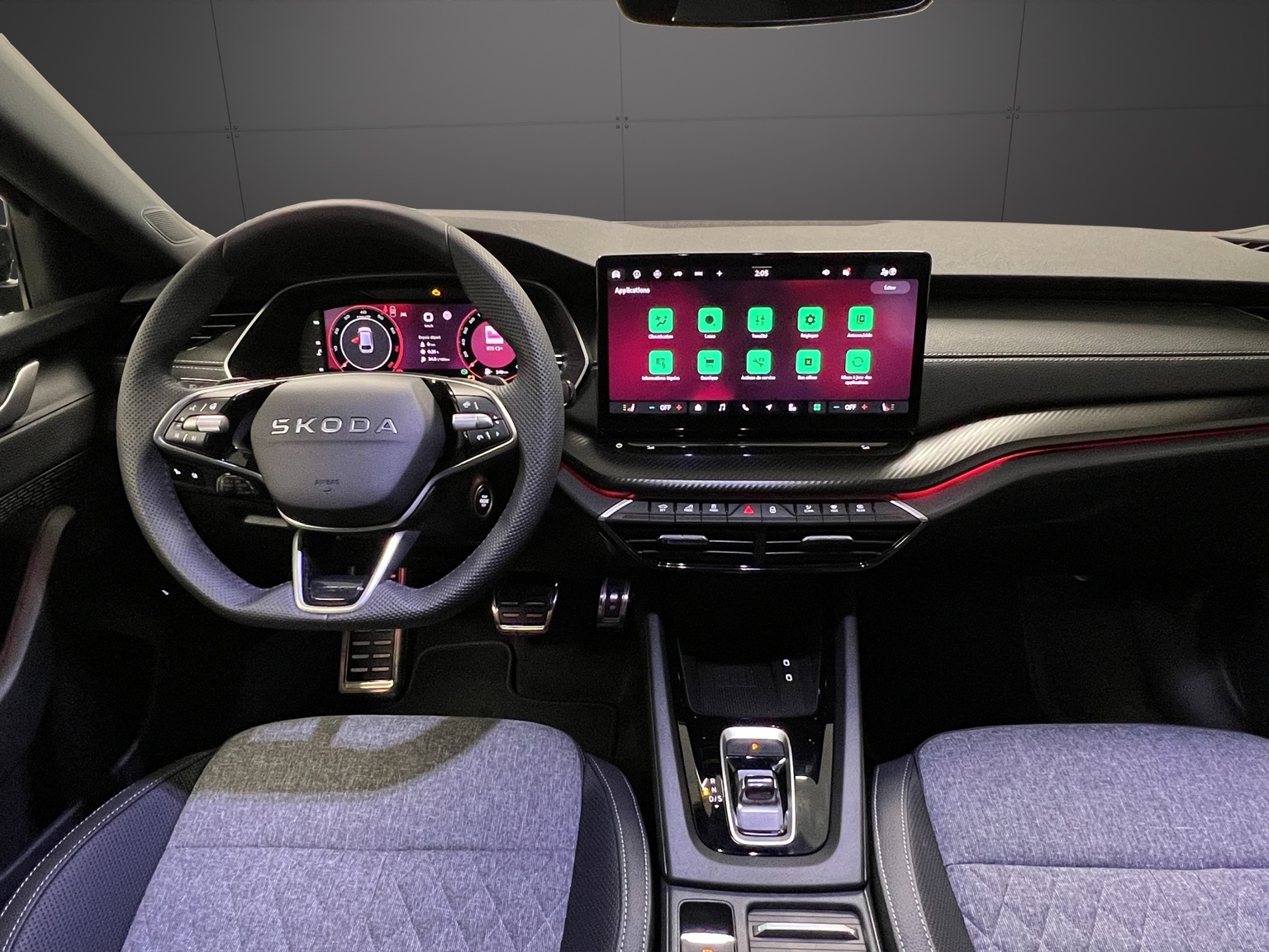SKODA Octavia Combi 1.5 TSI mHEV DSG Sport Line-image-9